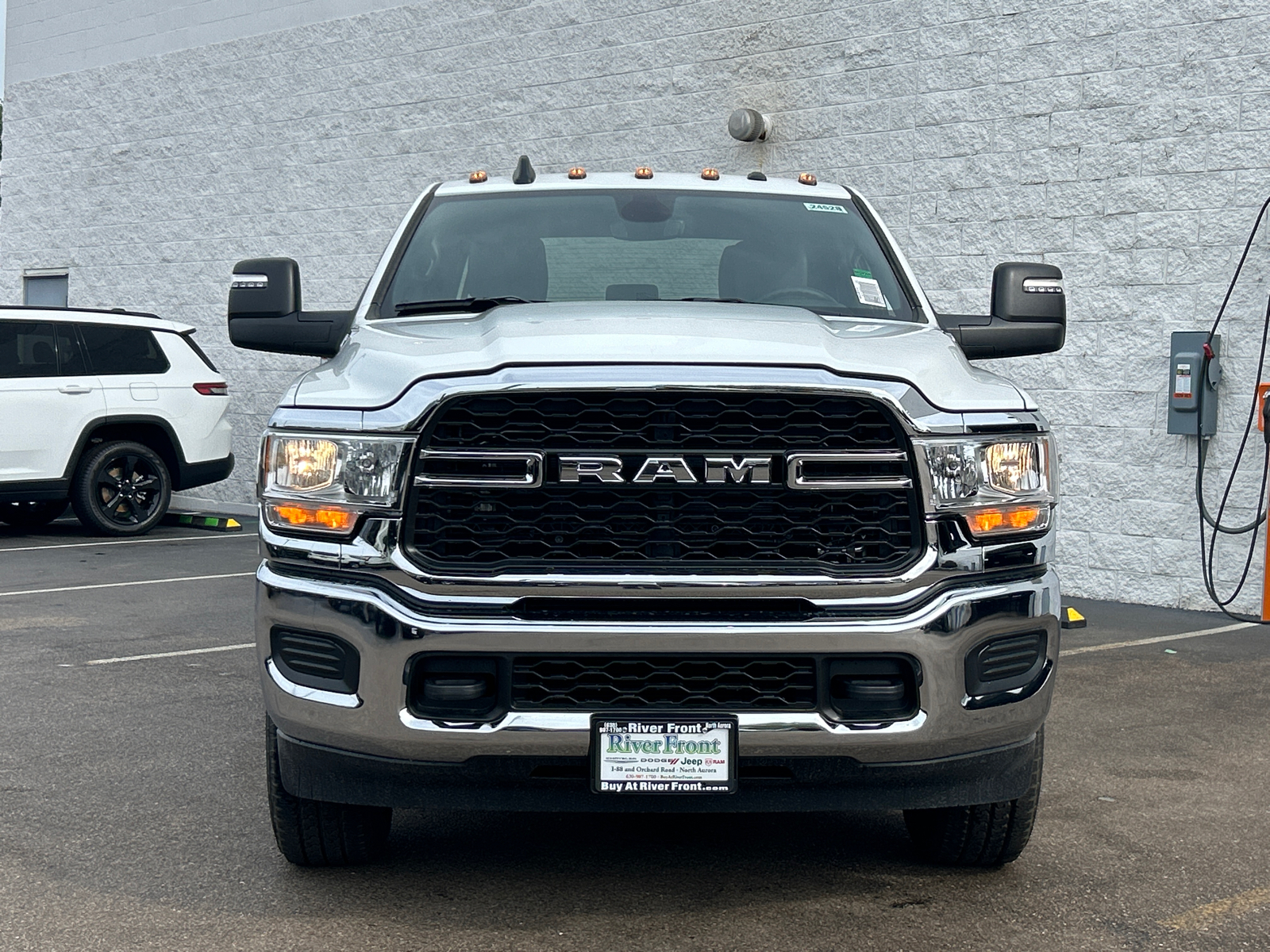 2024 Ram 3500 Tradesman 3