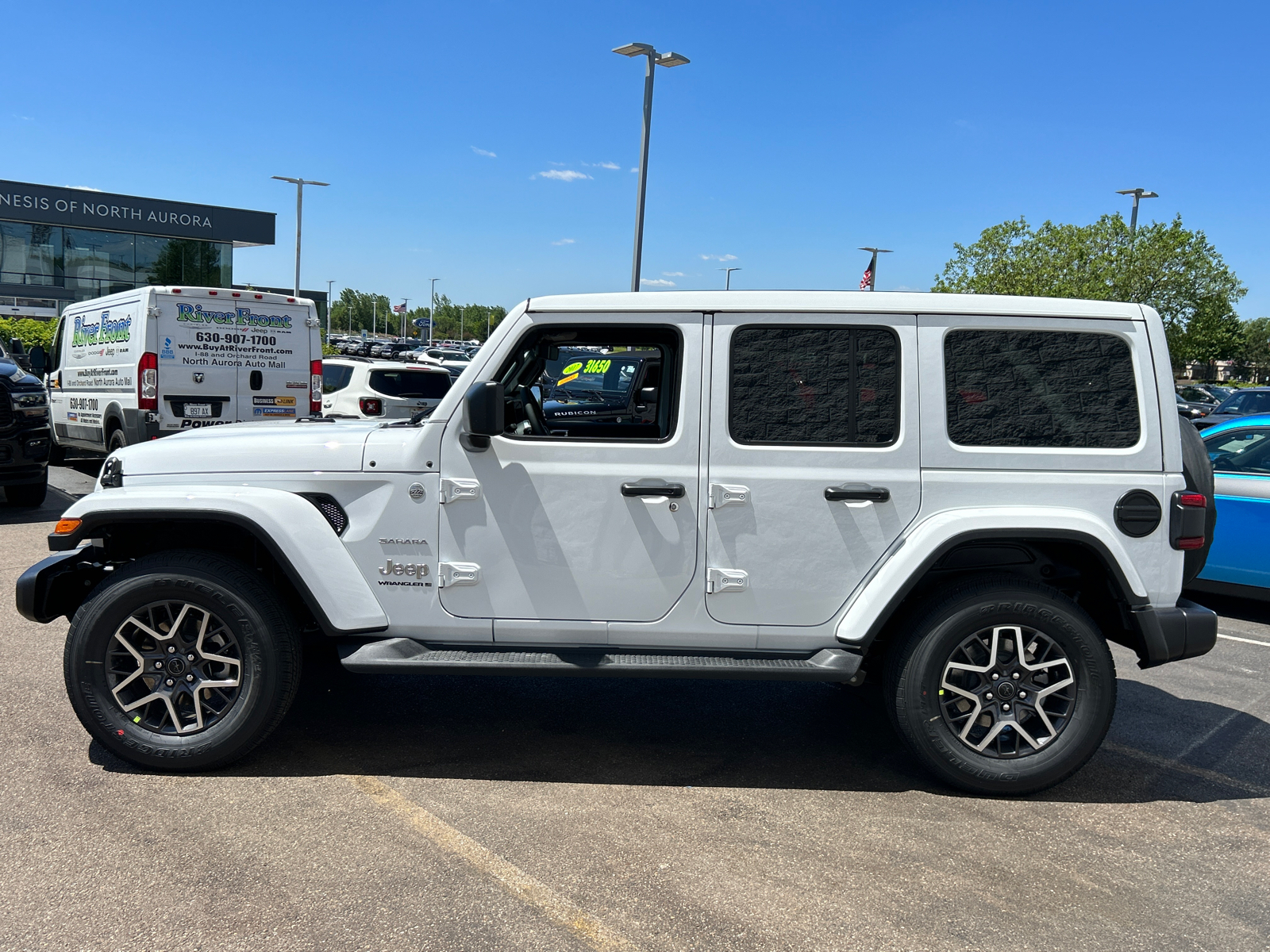 2024 Jeep Wrangler Sahara 5