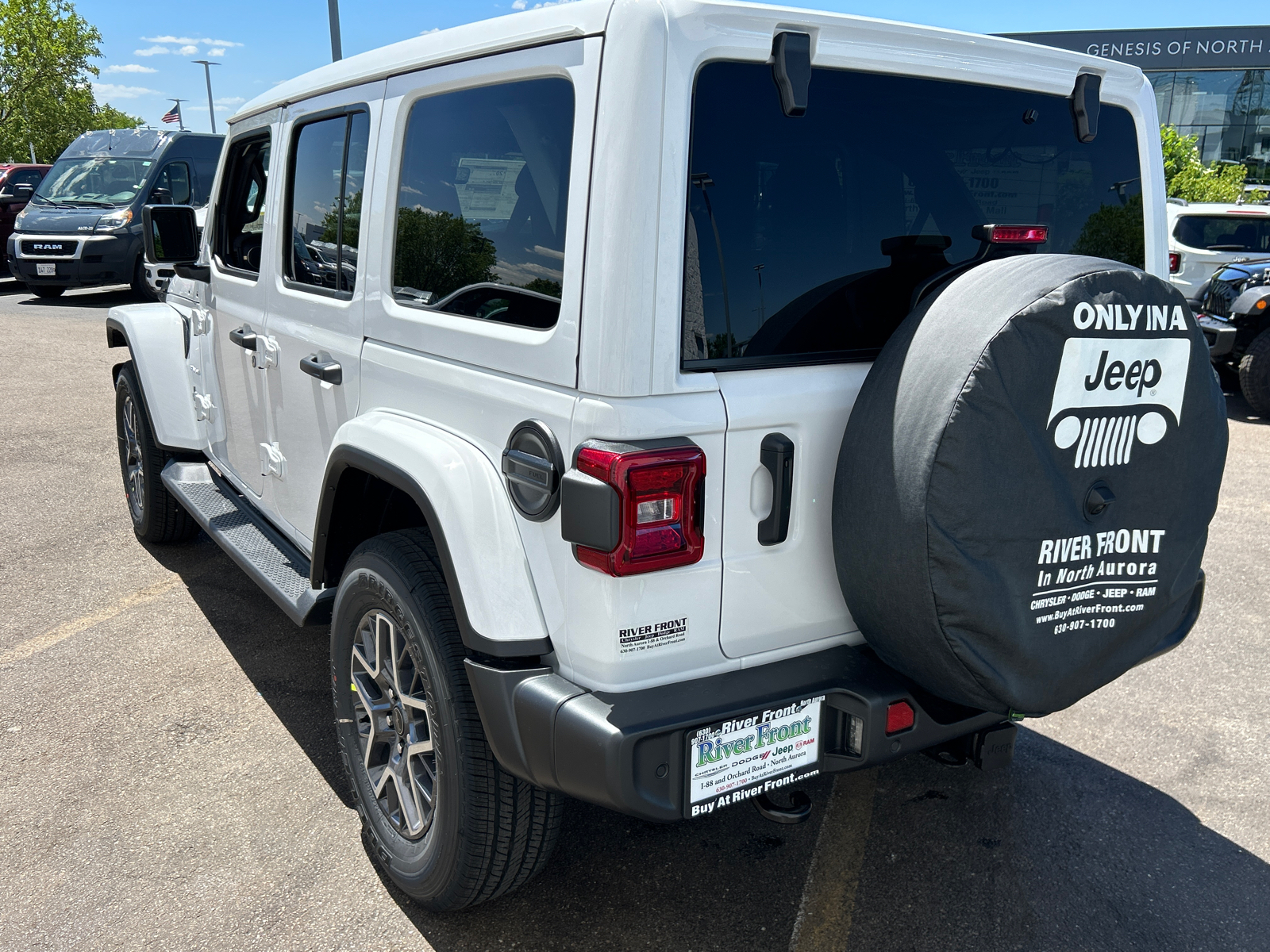 2024 Jeep Wrangler Sahara 6