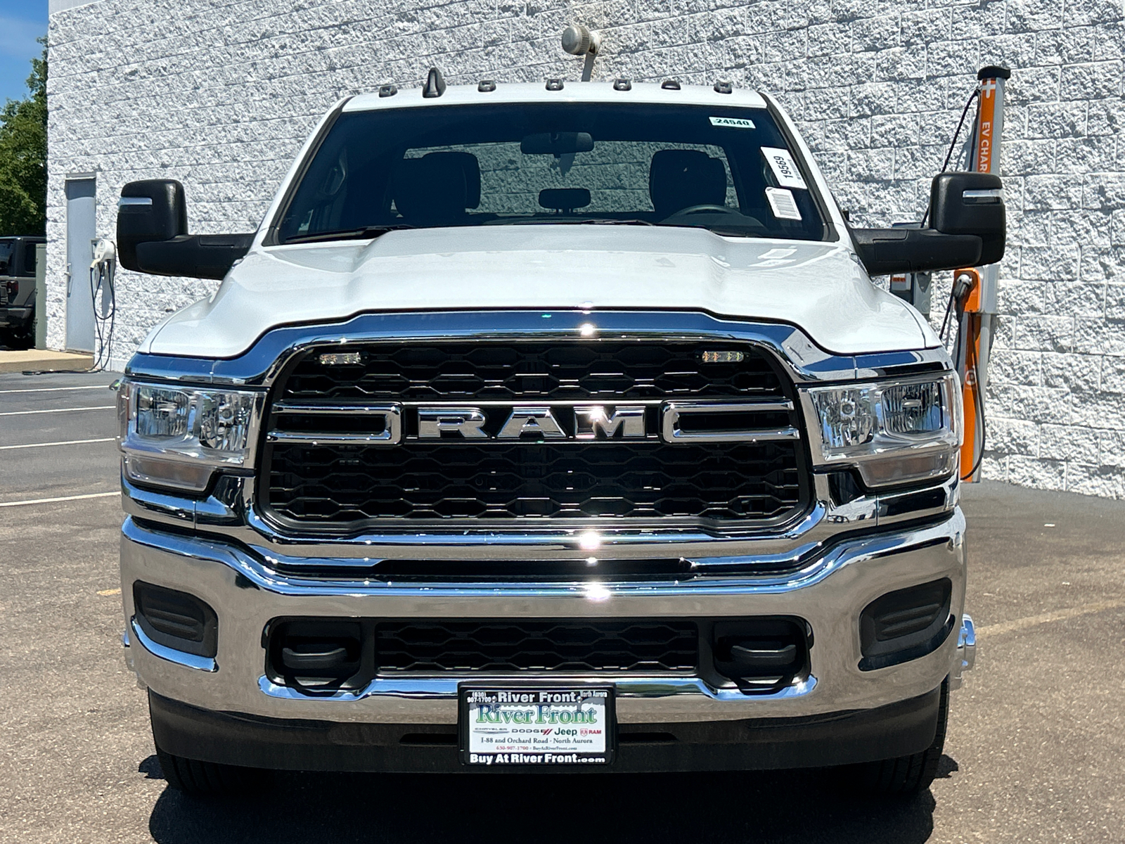 2024 Ram 3500 Tradesman 3