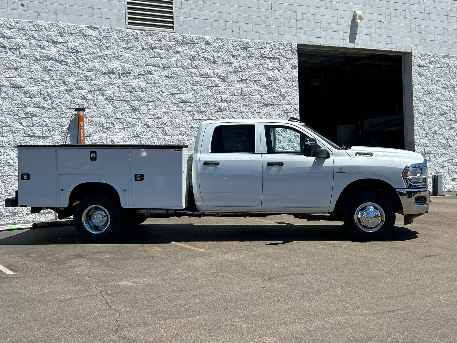 2024 Ram 3500 Tradesman 8