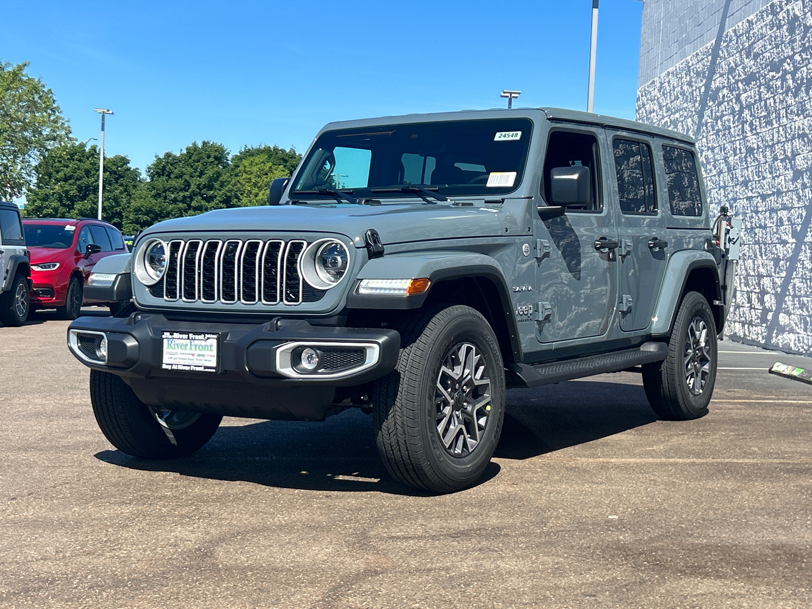 2024 Jeep Wrangler Sahara 4