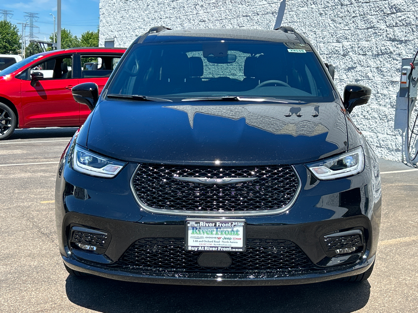 2024 Chrysler Pacifica Touring L 3