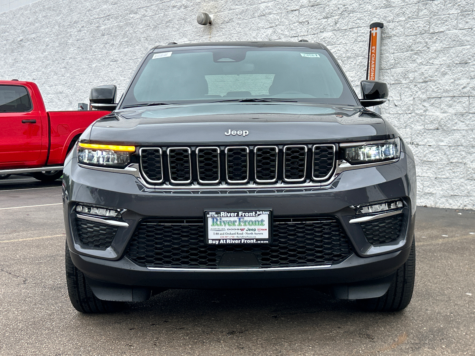 2024 Jeep Grand Cherokee Limited 3