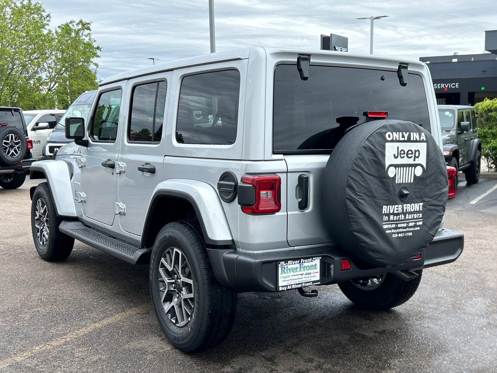 2024 Jeep Wrangler Sahara 6