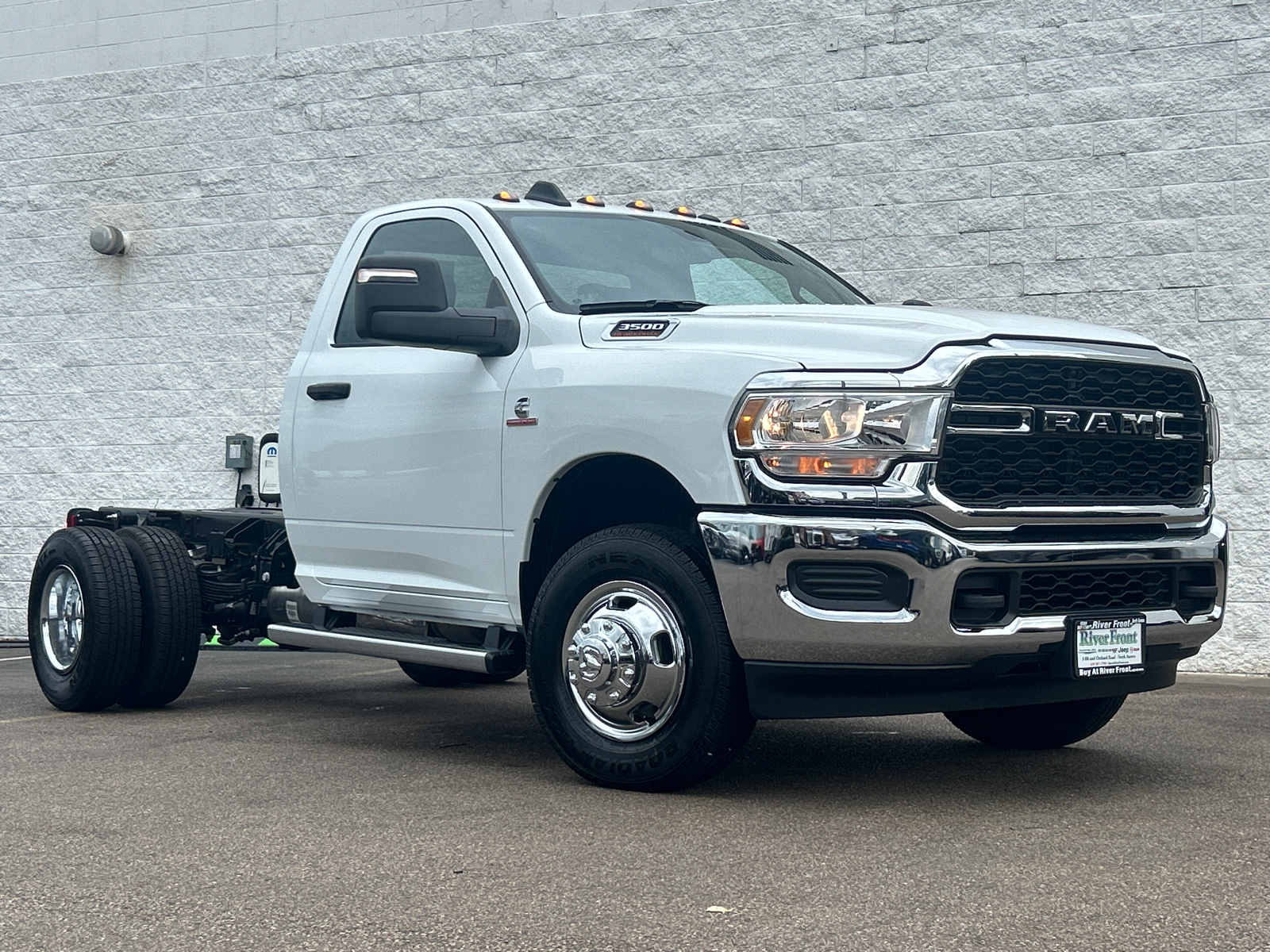 2024 Ram 3500 Tradesman 1