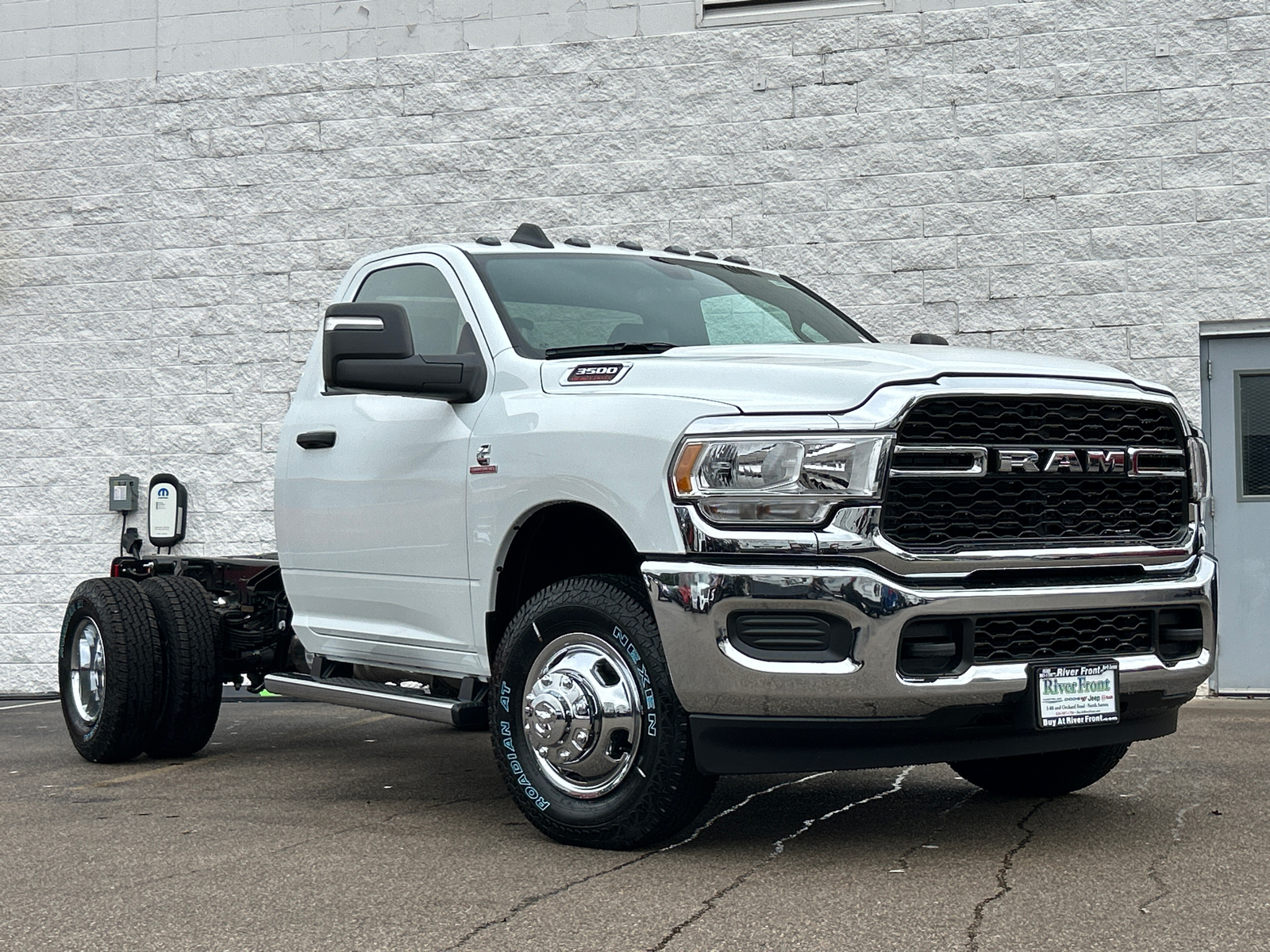 2024 Ram 3500 Tradesman 1