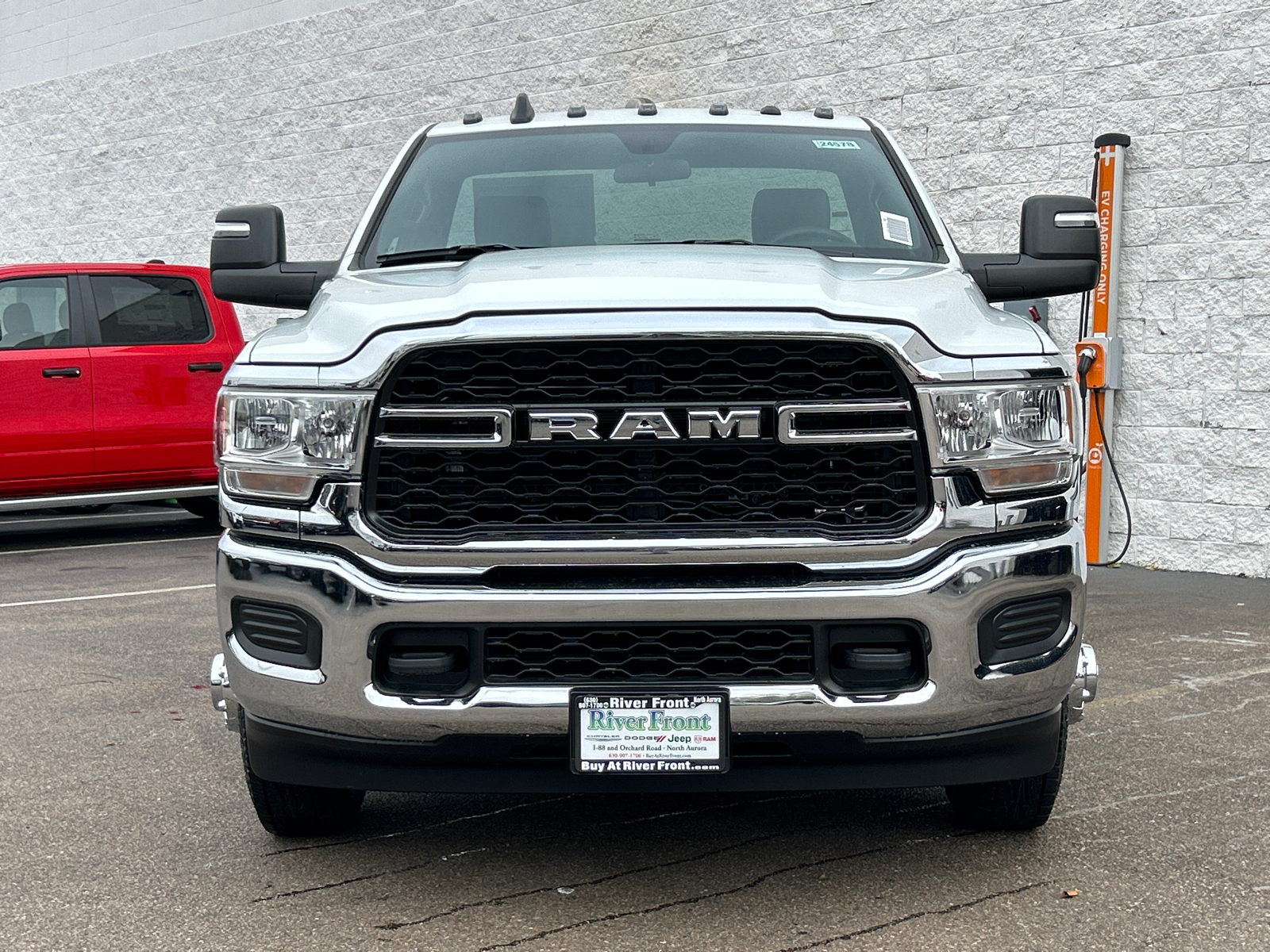 2024 Ram 3500 Tradesman 3