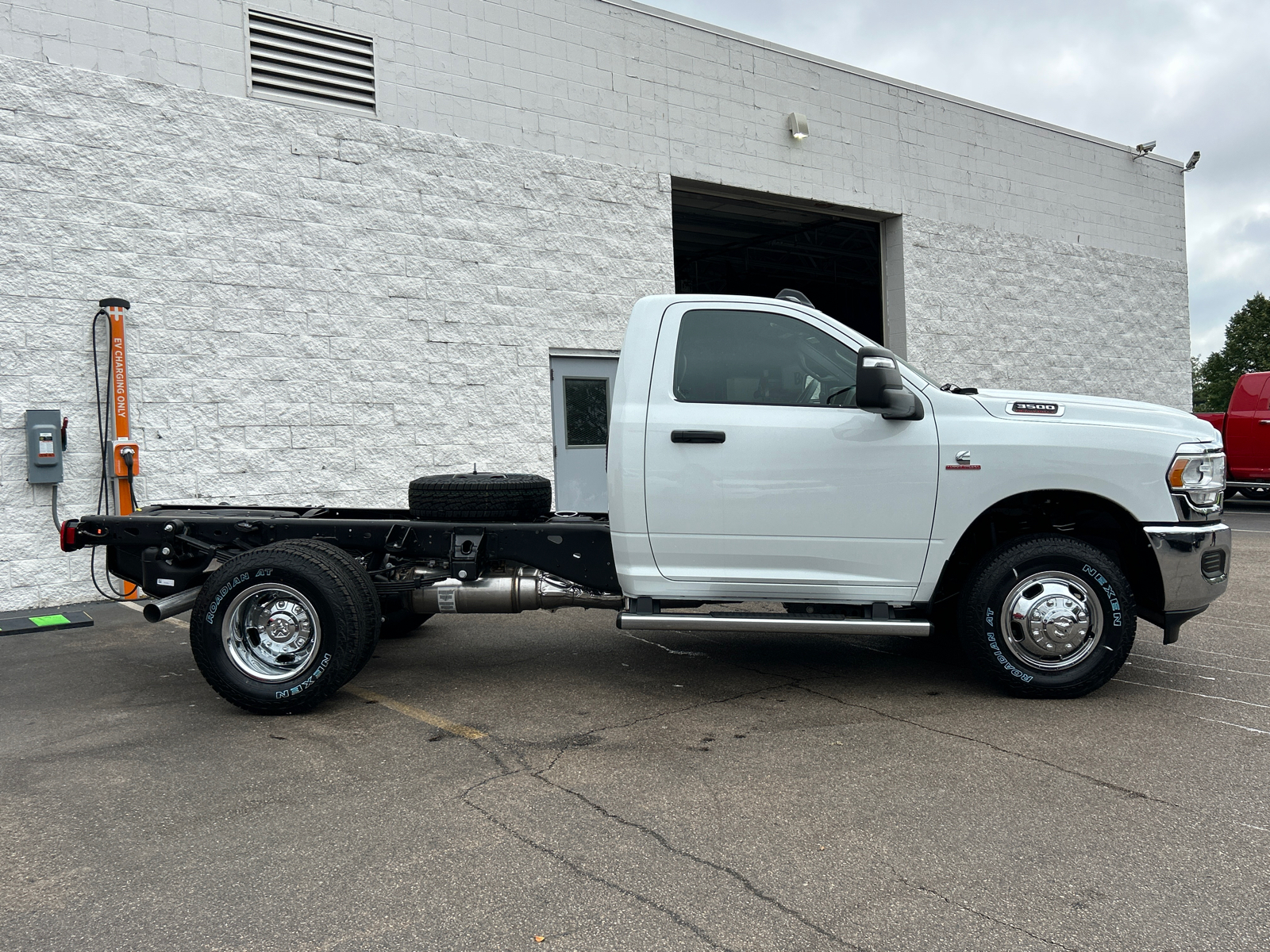 2024 Ram 3500 Tradesman 9