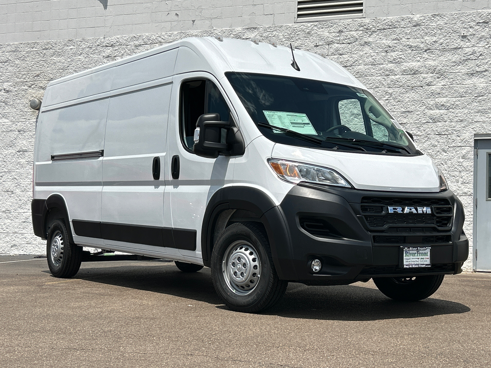 2024 Ram ProMaster 2500 High Roof 1