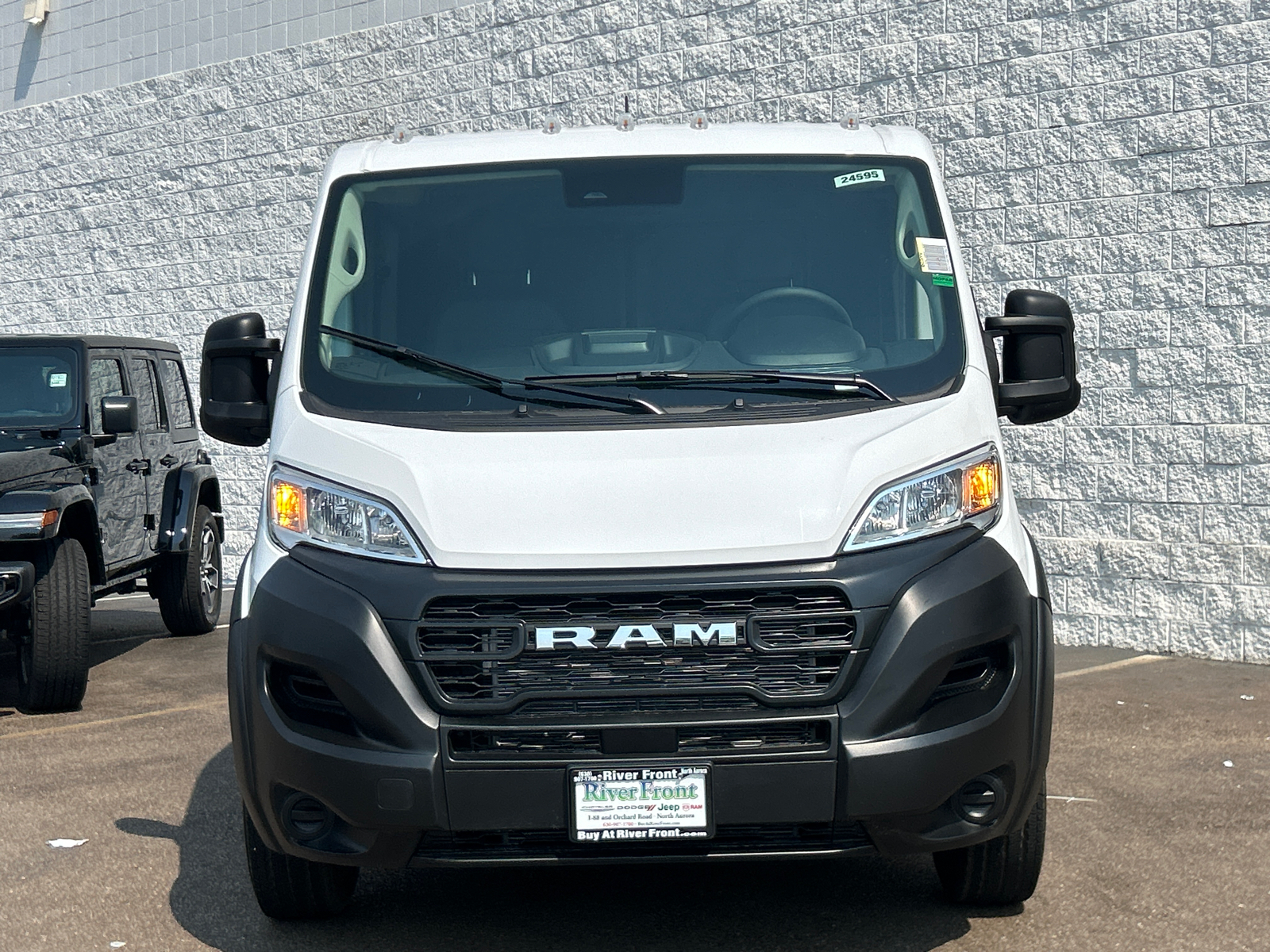 2024 Ram ProMaster 1500 Low Roof 3