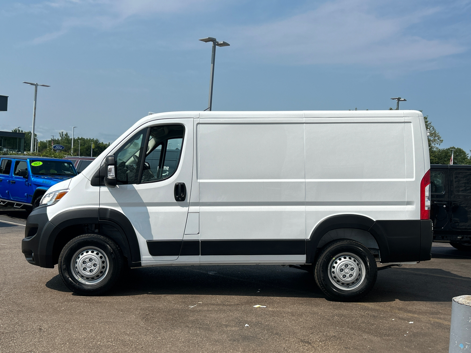 2024 Ram ProMaster 1500 Low Roof 5