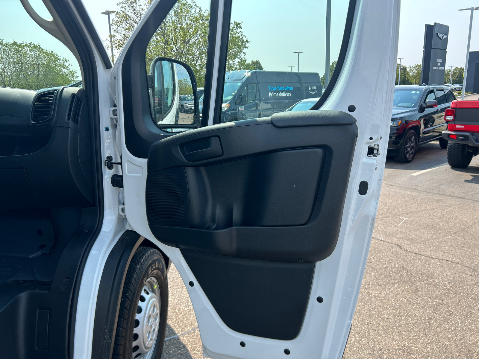 2024 Ram ProMaster 1500 Low Roof 30