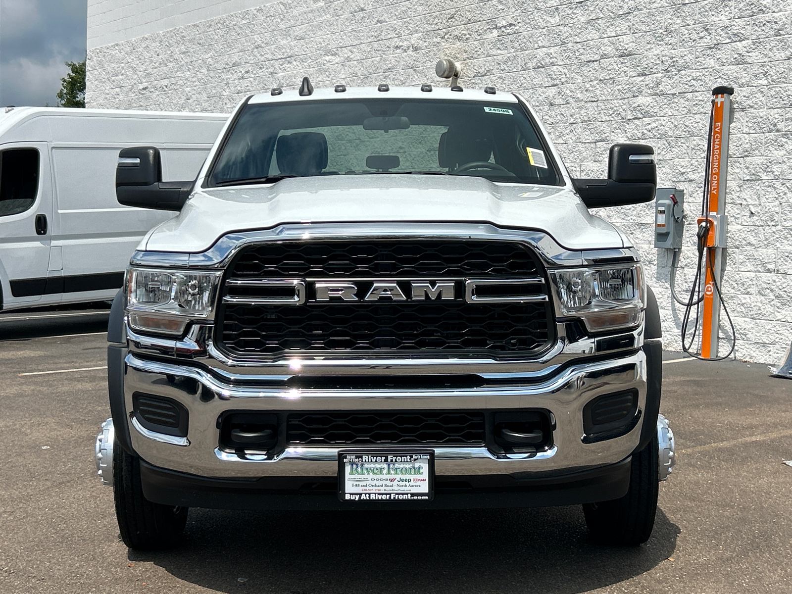 2024 Ram 4500HD Tradesman 3