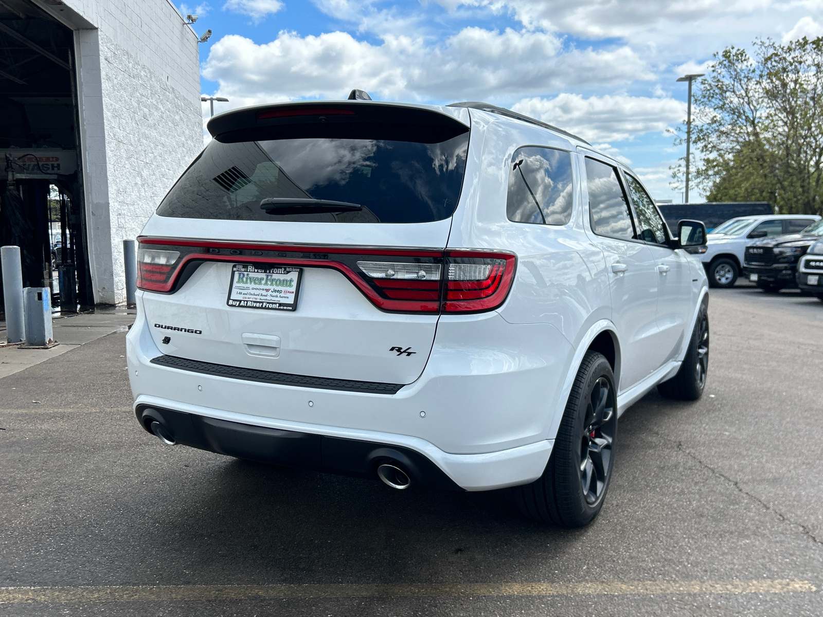 2024 Dodge Durango R/T 8