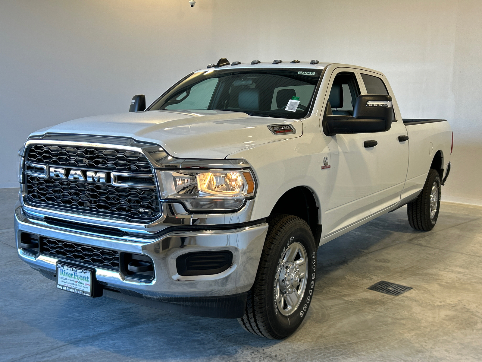 2024 Ram 3500 Tradesman 4