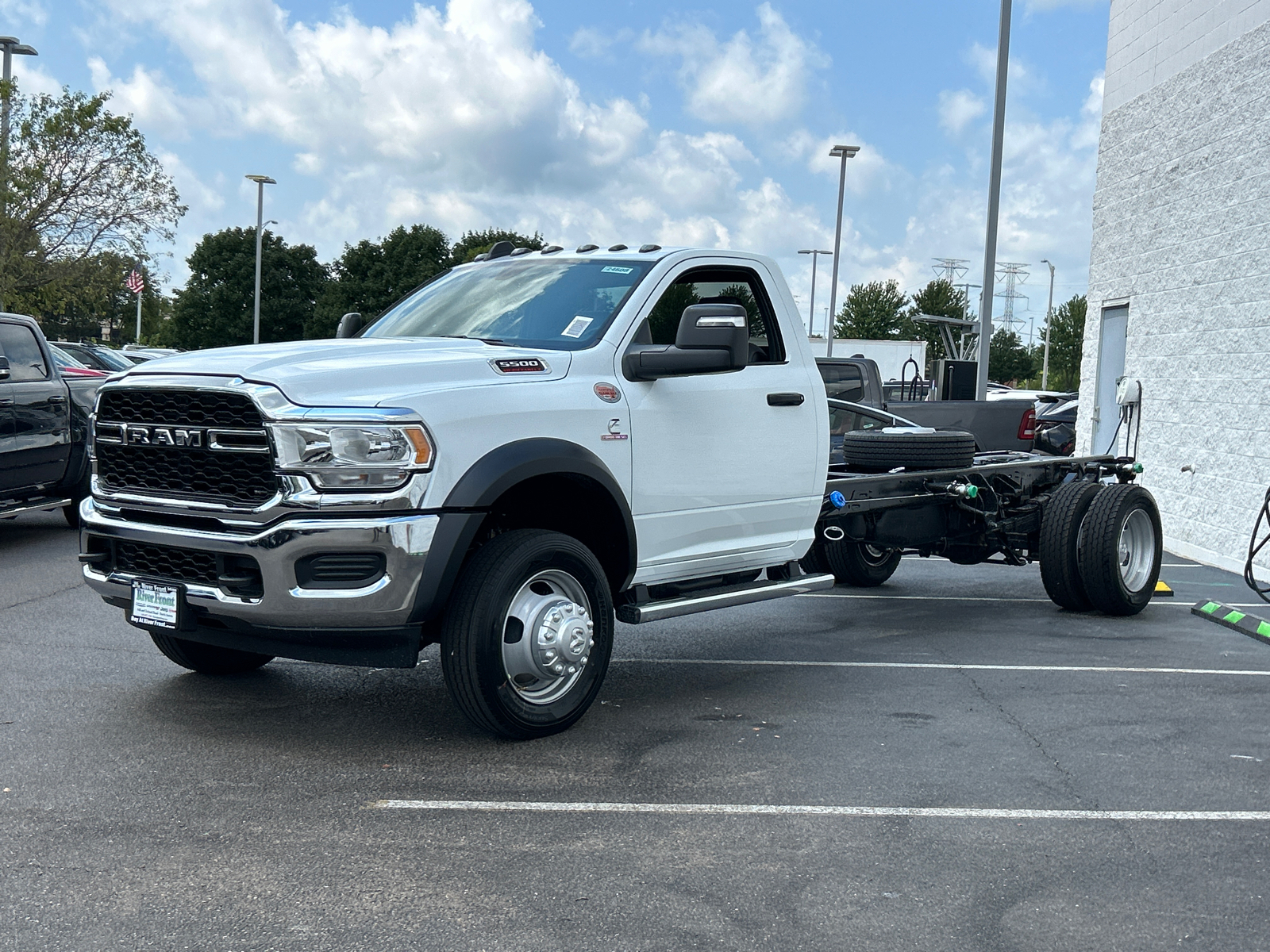 2024 Ram 5500HD Tradesman 4