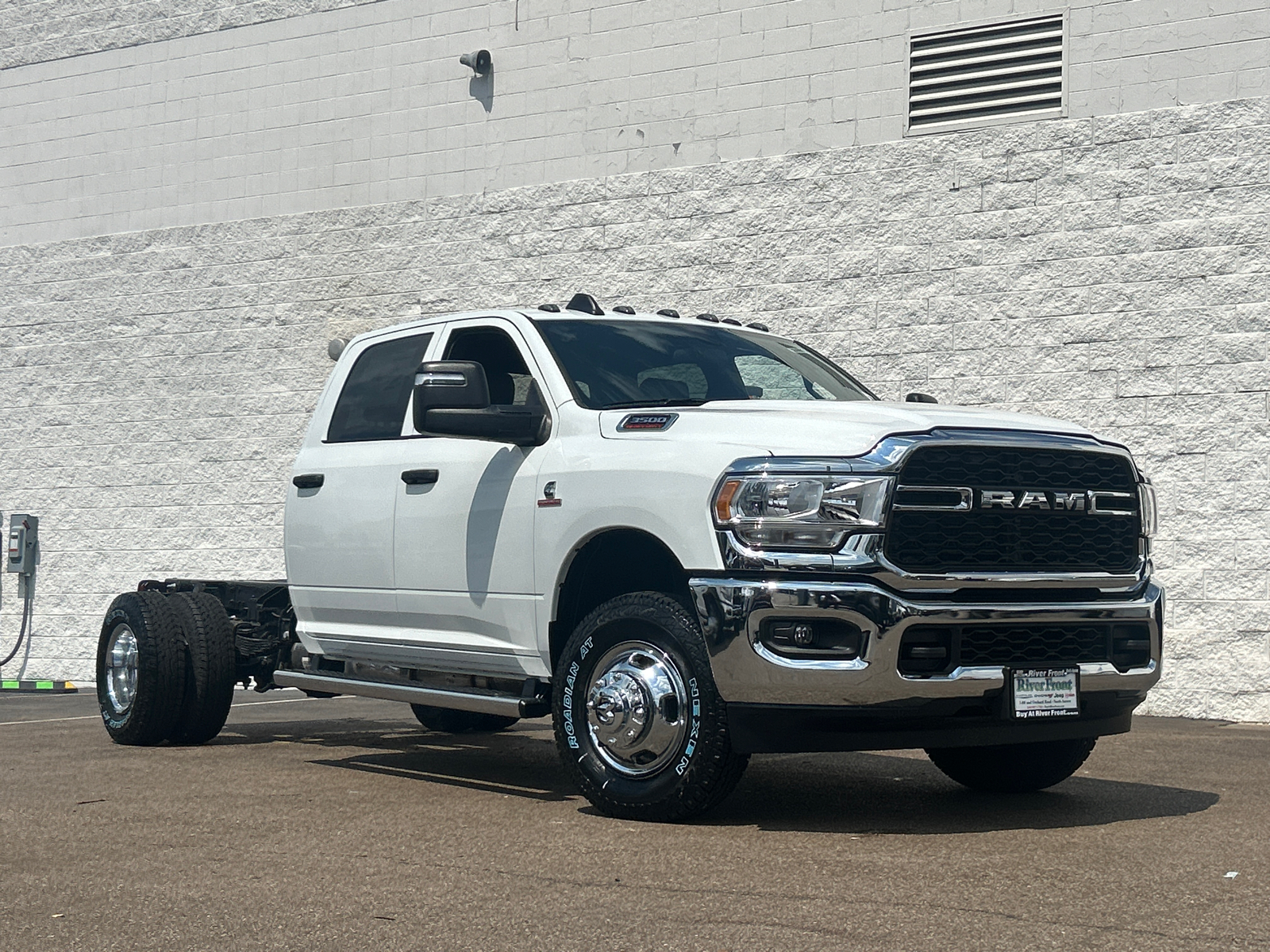 2024 Ram 3500 Tradesman 1