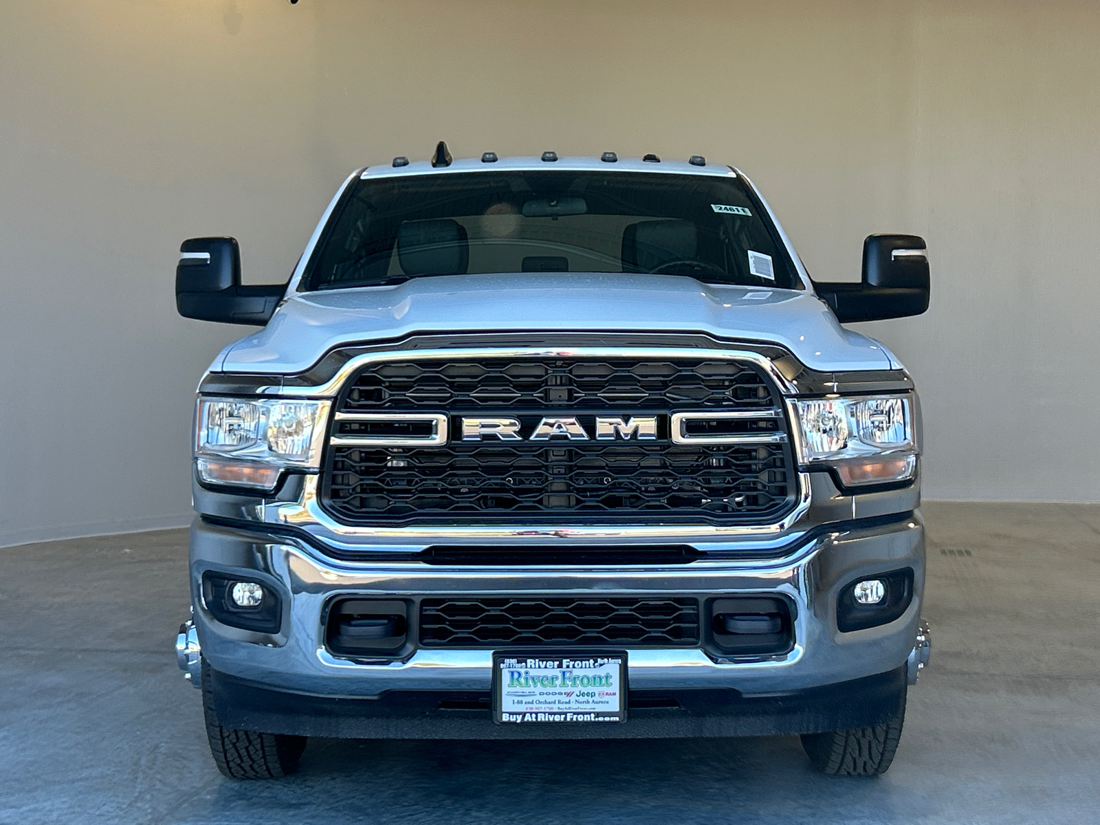 2024 Ram 3500 Tradesman 3