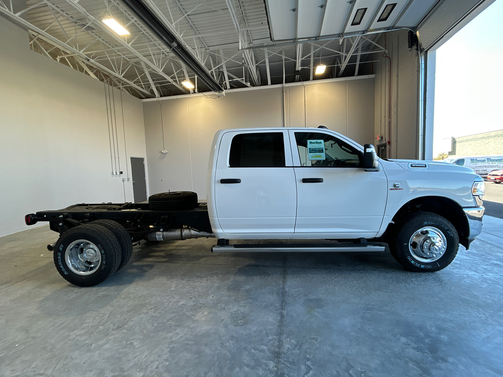 2024 Ram 3500 Tradesman 9