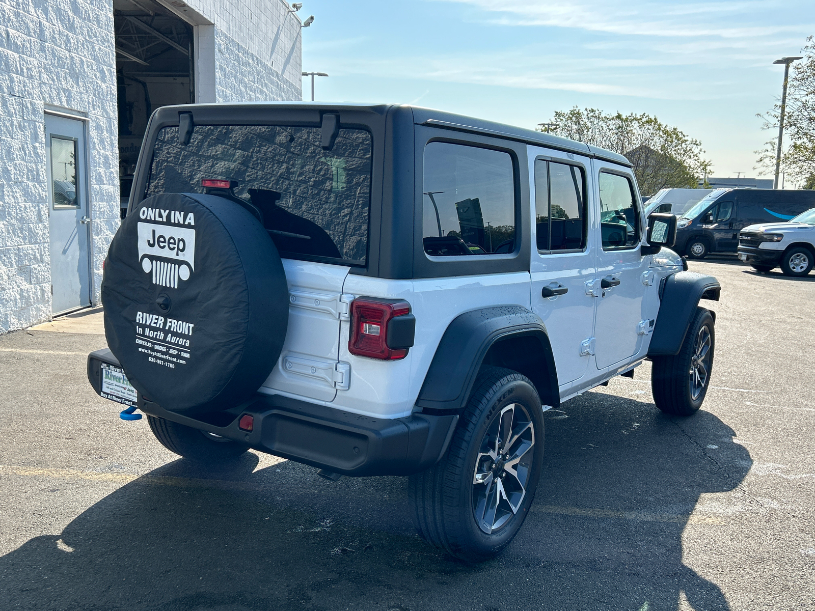 2024 Jeep Wrangler Sport S 4xe 8