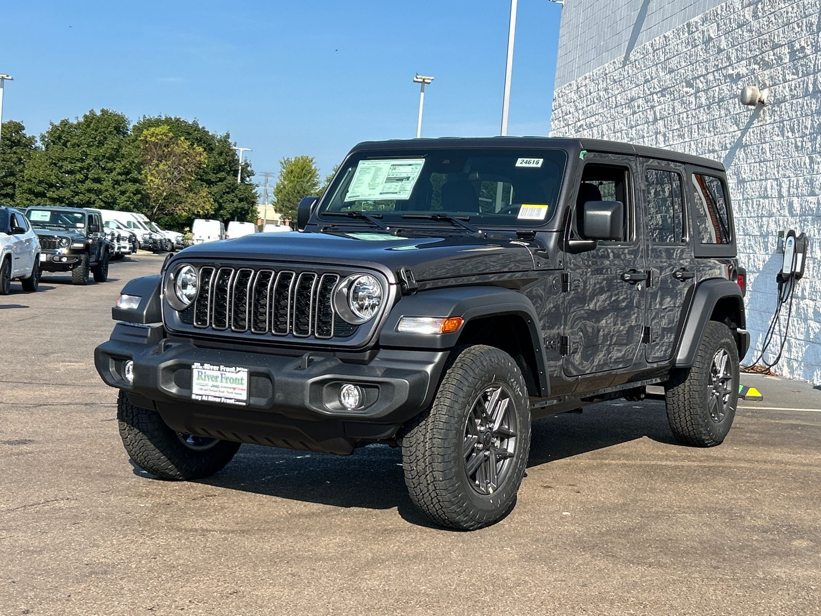 2024 Jeep Wrangler Sport S 4