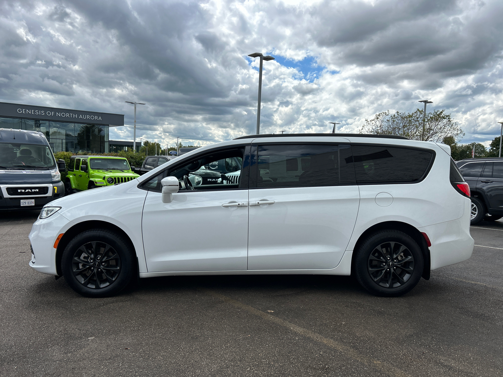 2021 Chrysler Pacifica Touring 5