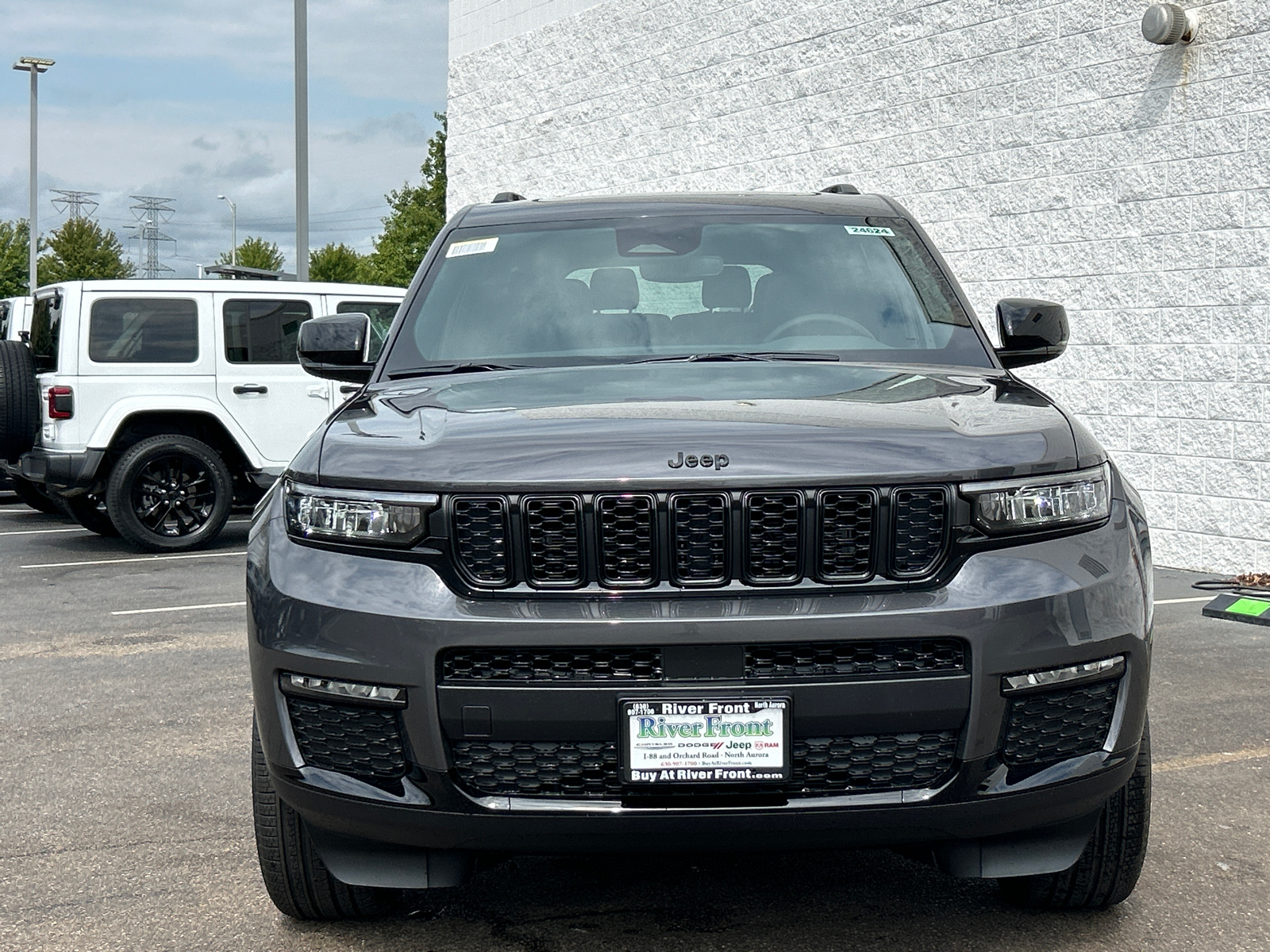 2024 Jeep Grand Cherokee L Limited 3