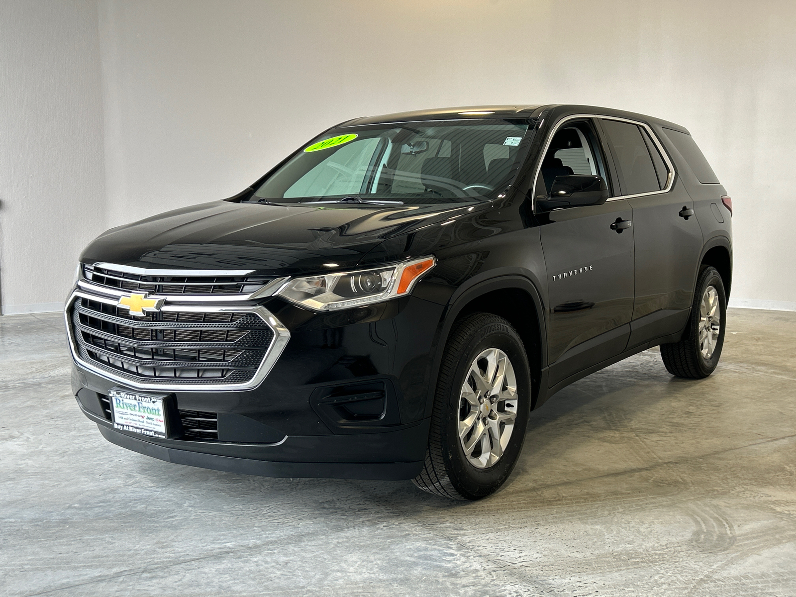 2021 Chevrolet Traverse LS 4