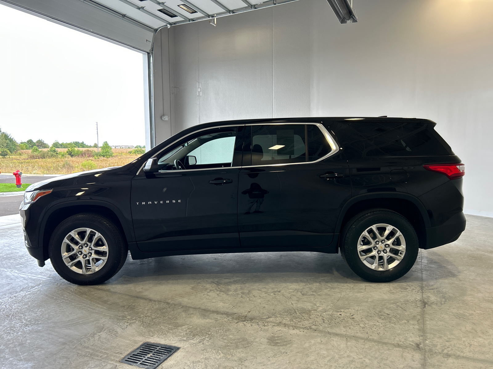 2021 Chevrolet Traverse LS 5