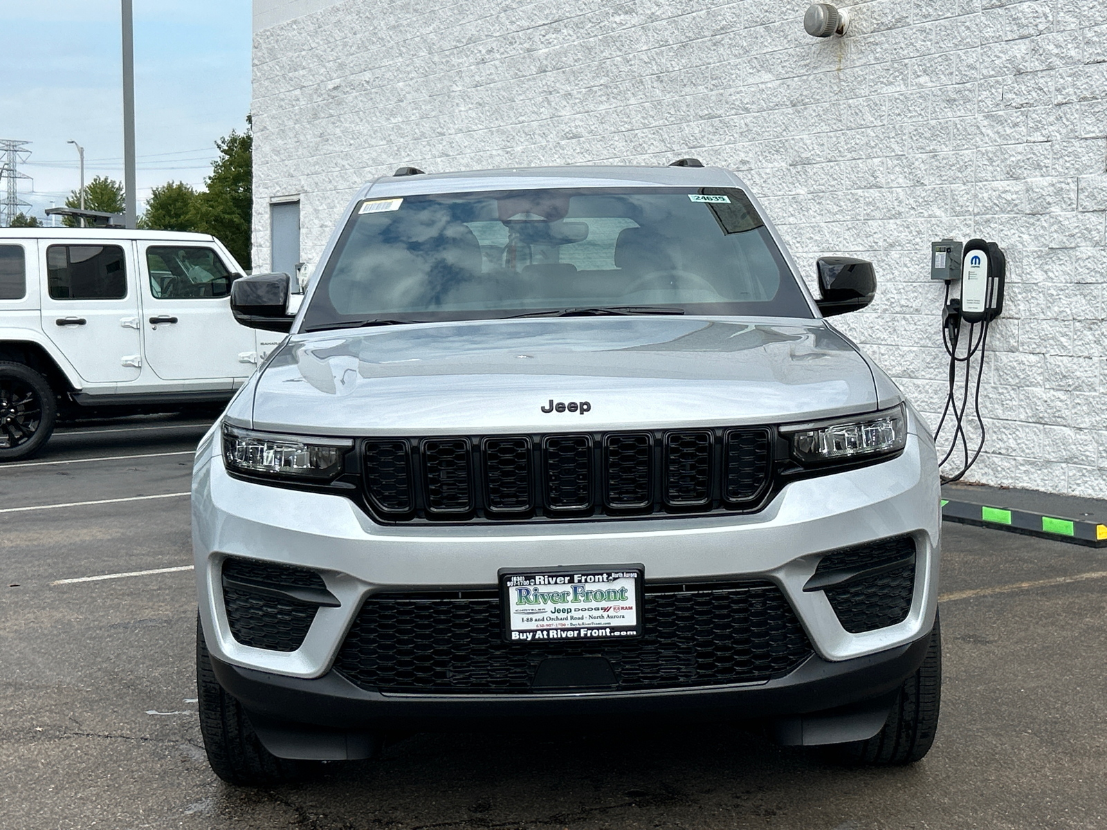 2024 Jeep Grand Cherokee Altitude X 3