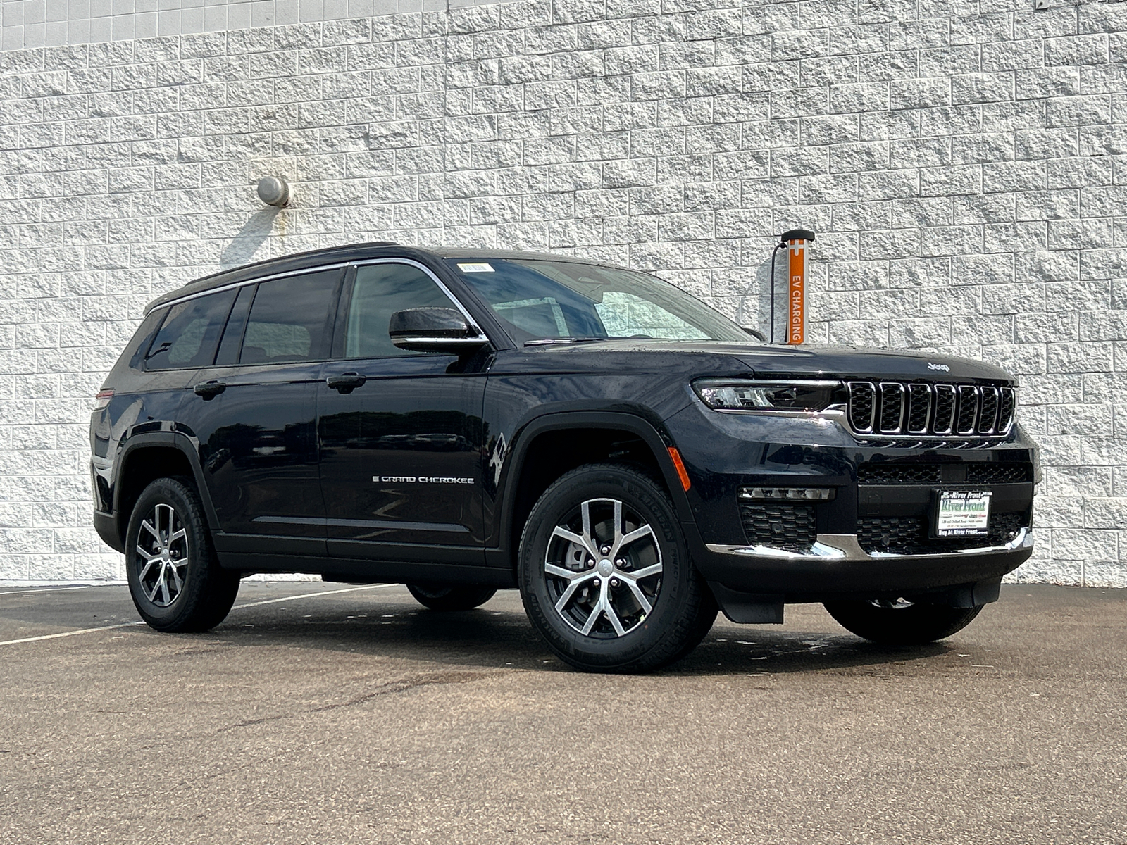 2024 Jeep Grand Cherokee L Limited 1