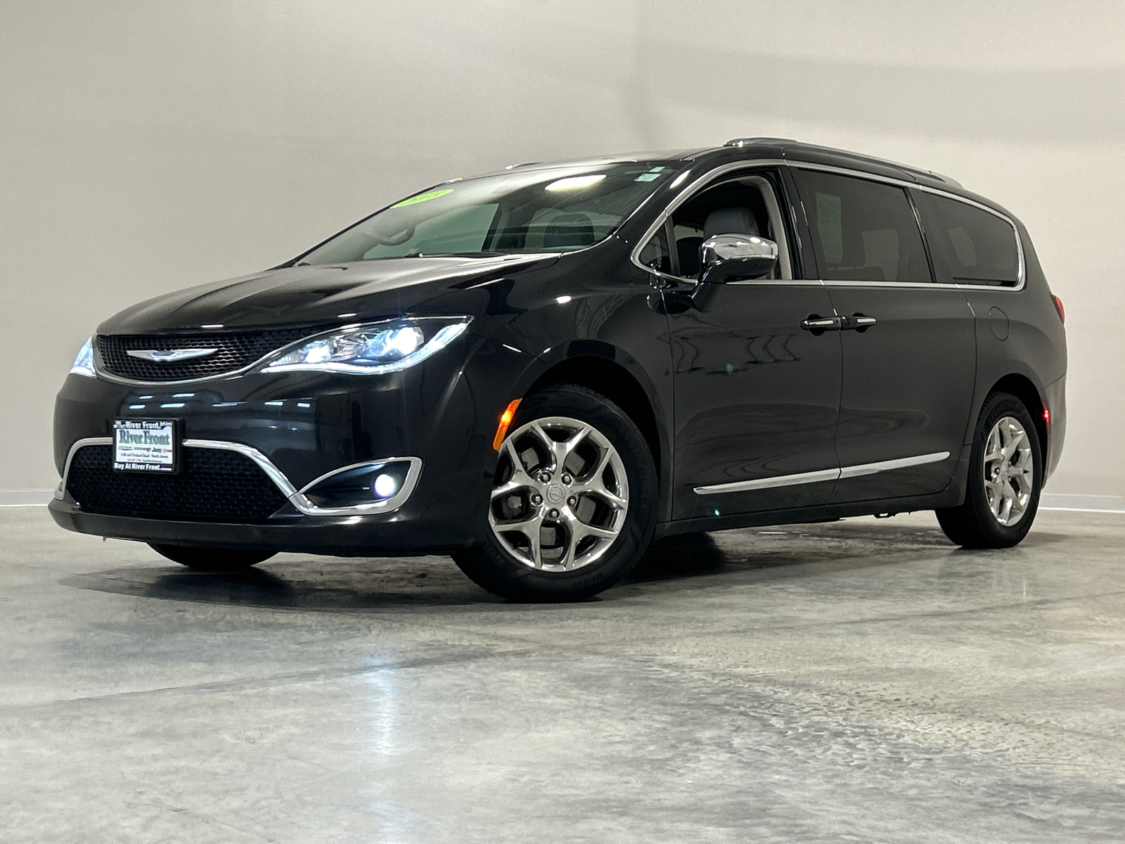 2018 Chrysler Pacifica Limited 2