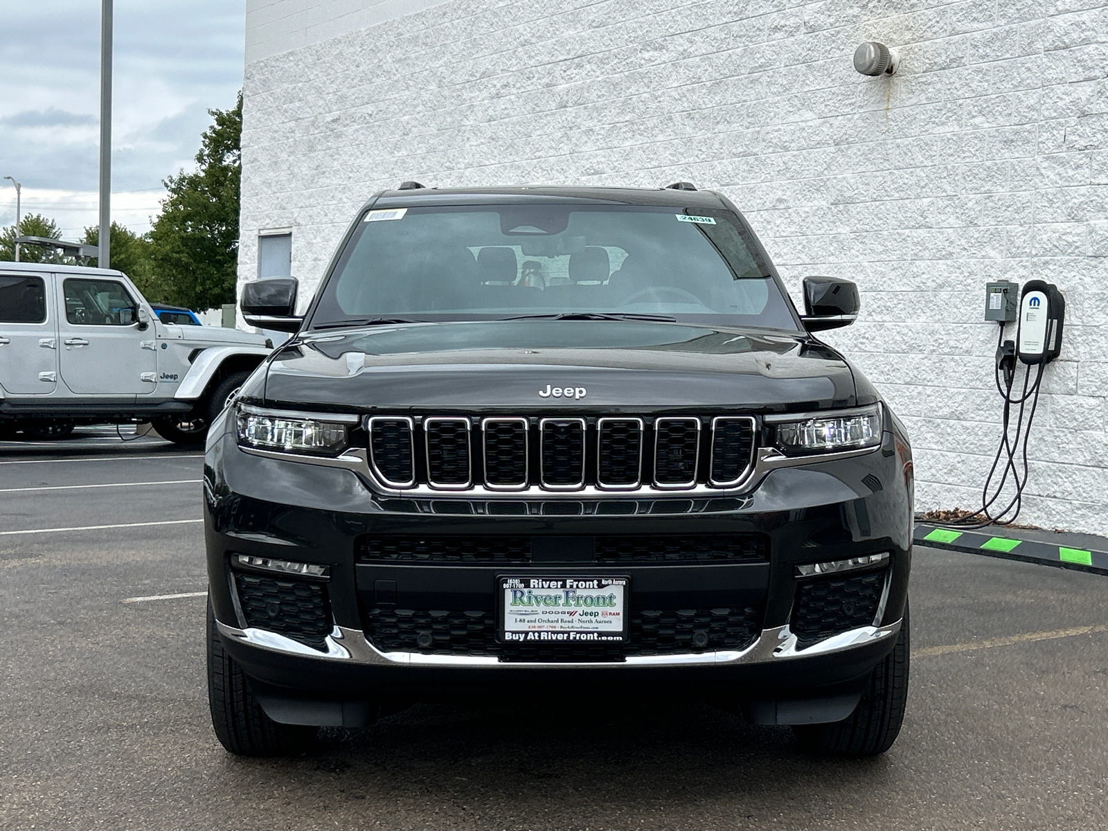 2024 Jeep Grand Cherokee L Limited 3