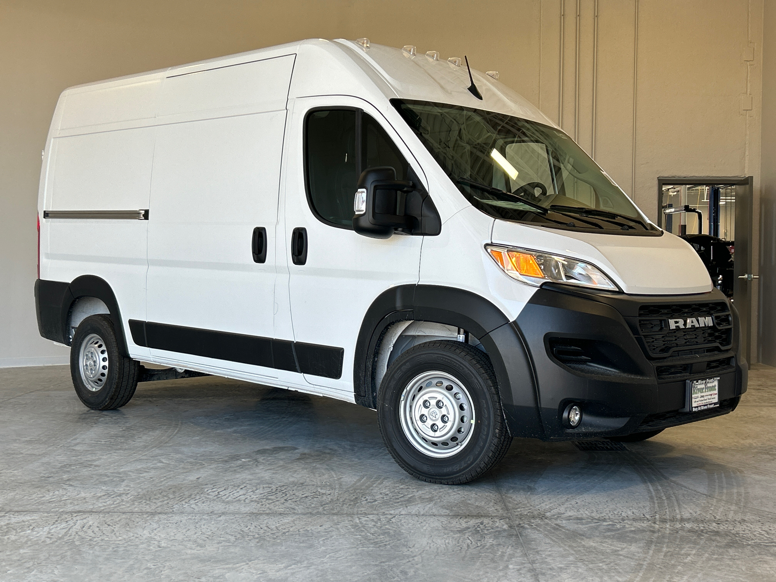 2024 Ram ProMaster 2500 High Roof 2