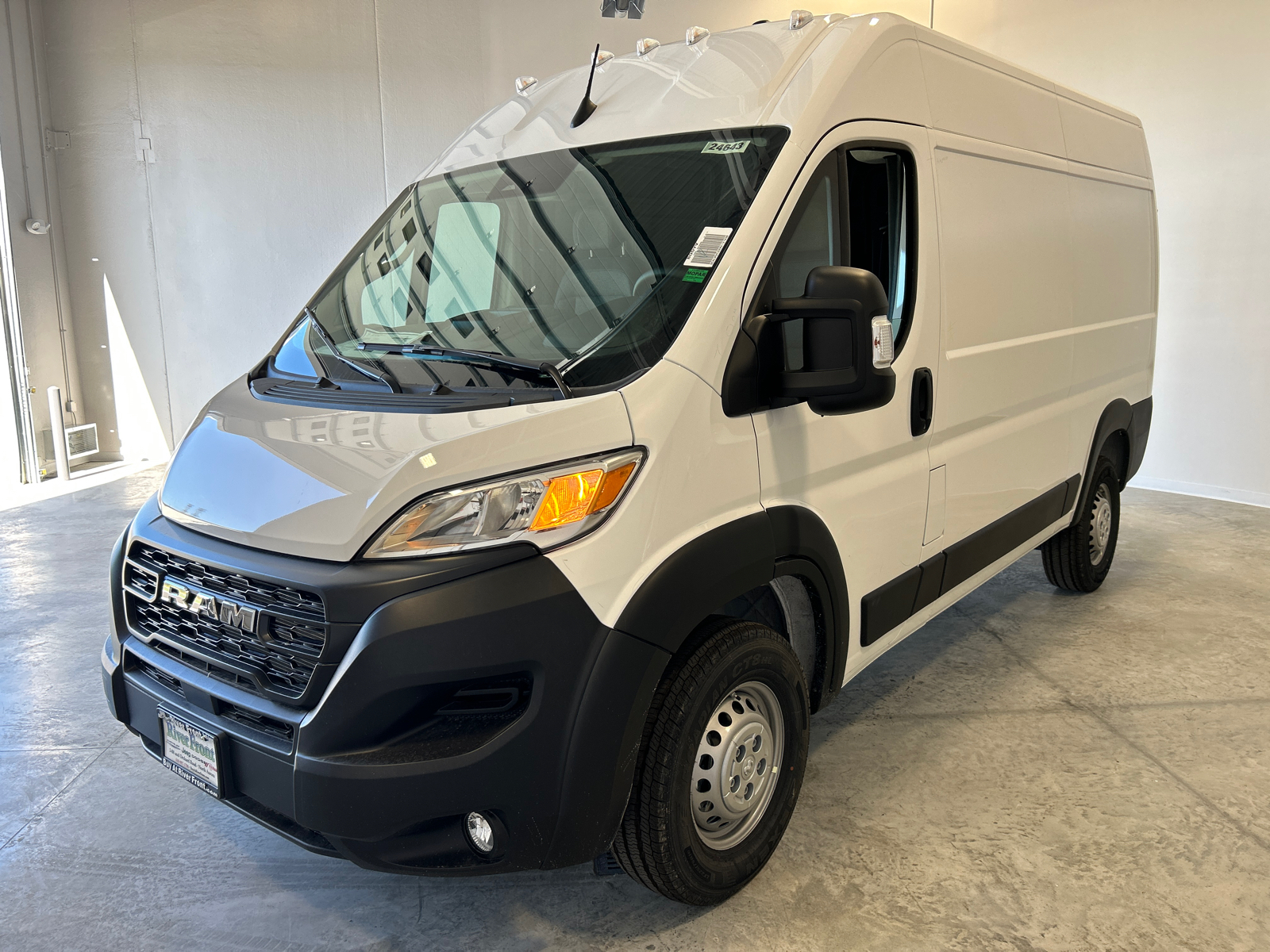 2024 Ram ProMaster 2500 High Roof 4