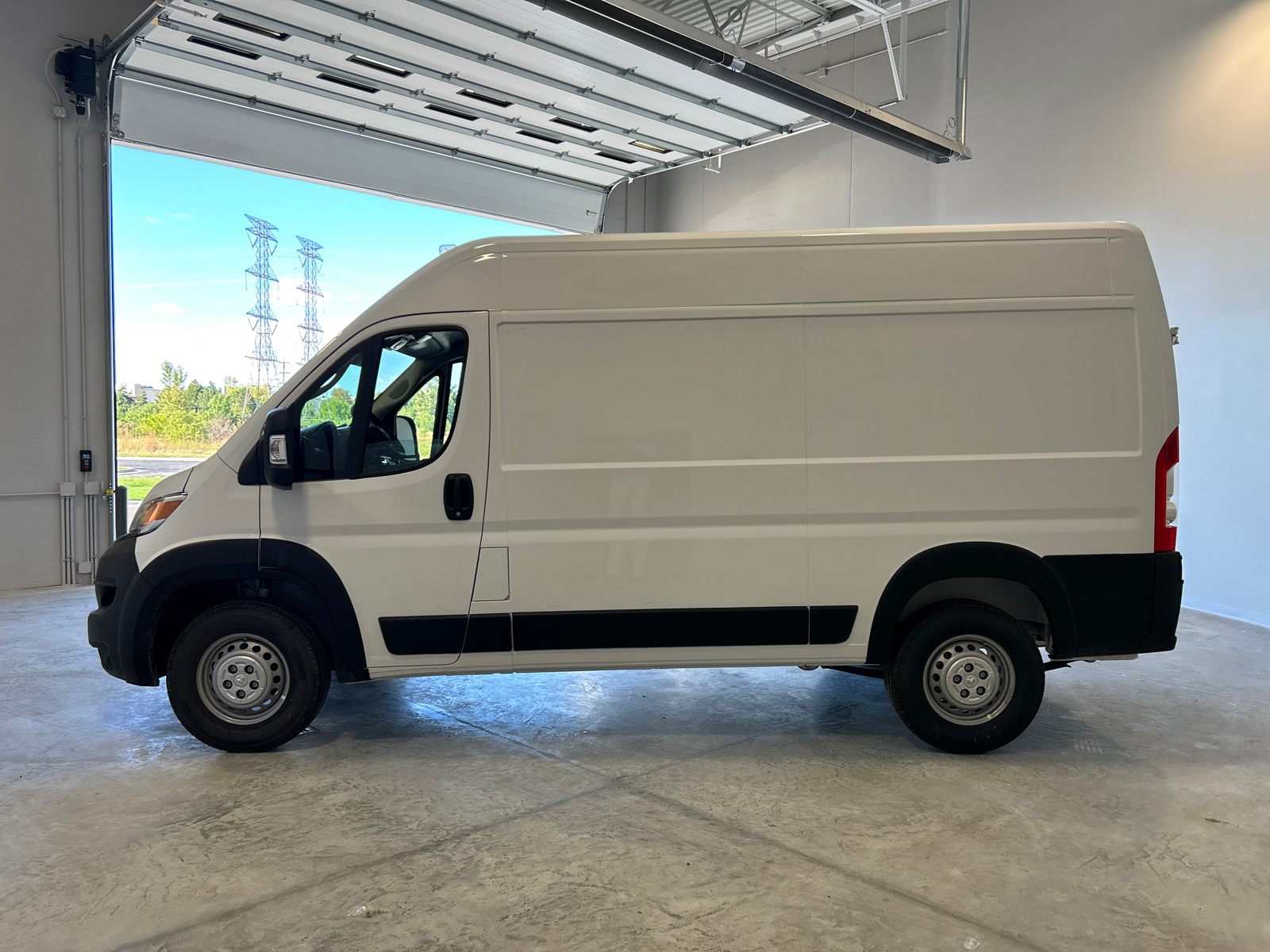 2024 Ram ProMaster 2500 High Roof 5