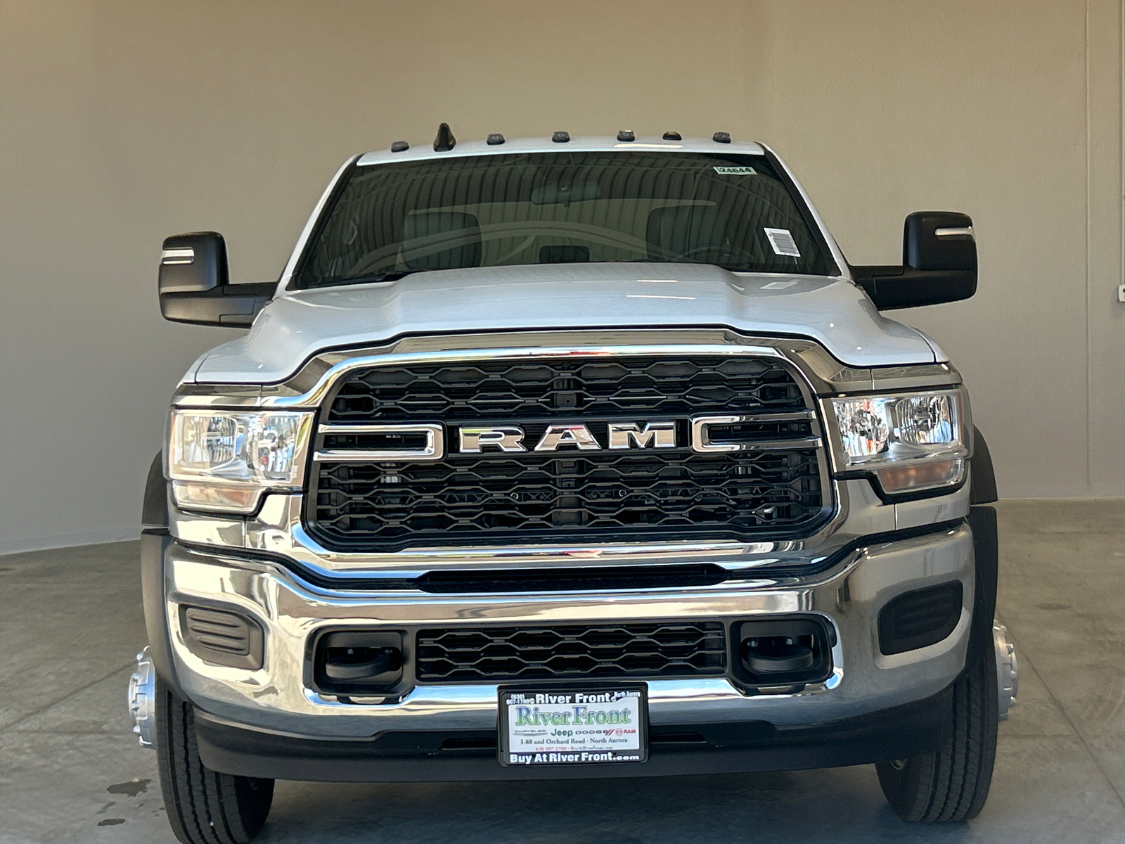 2024 Ram 4500HD Tradesman 3