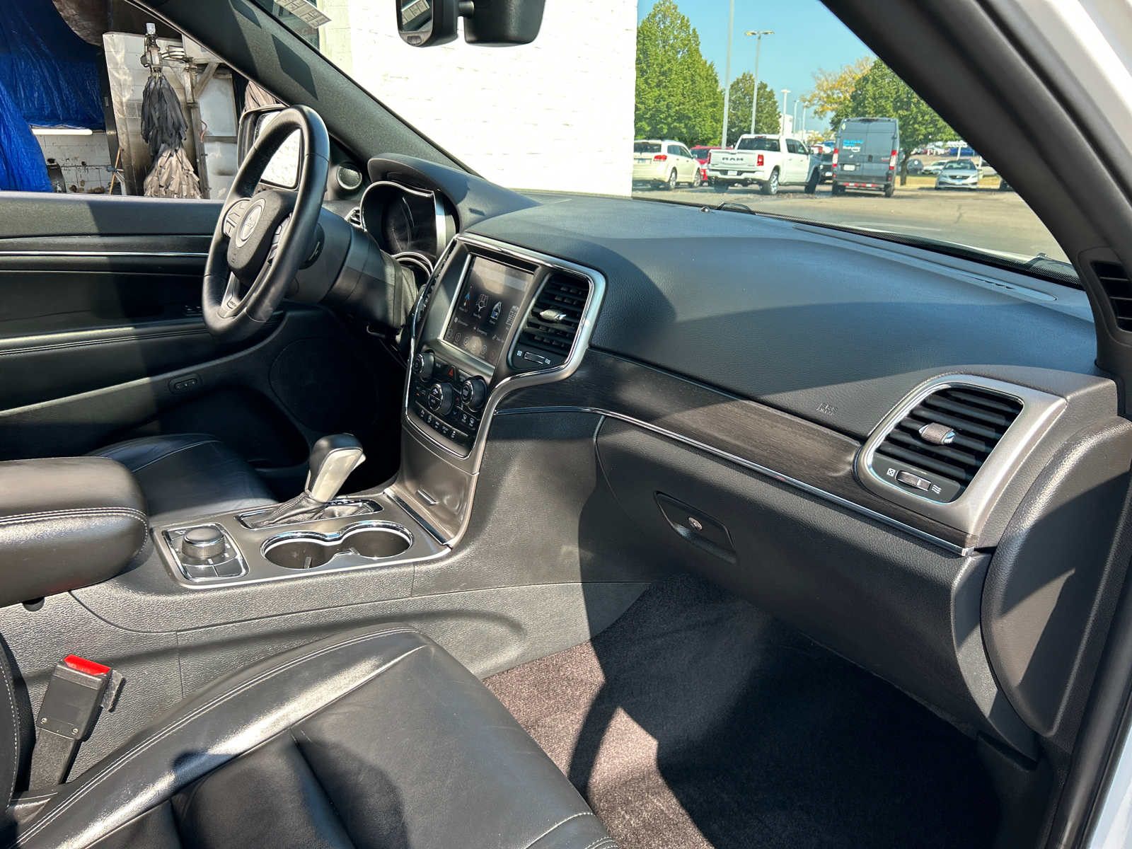 2018 Jeep Grand Cherokee Limited 39