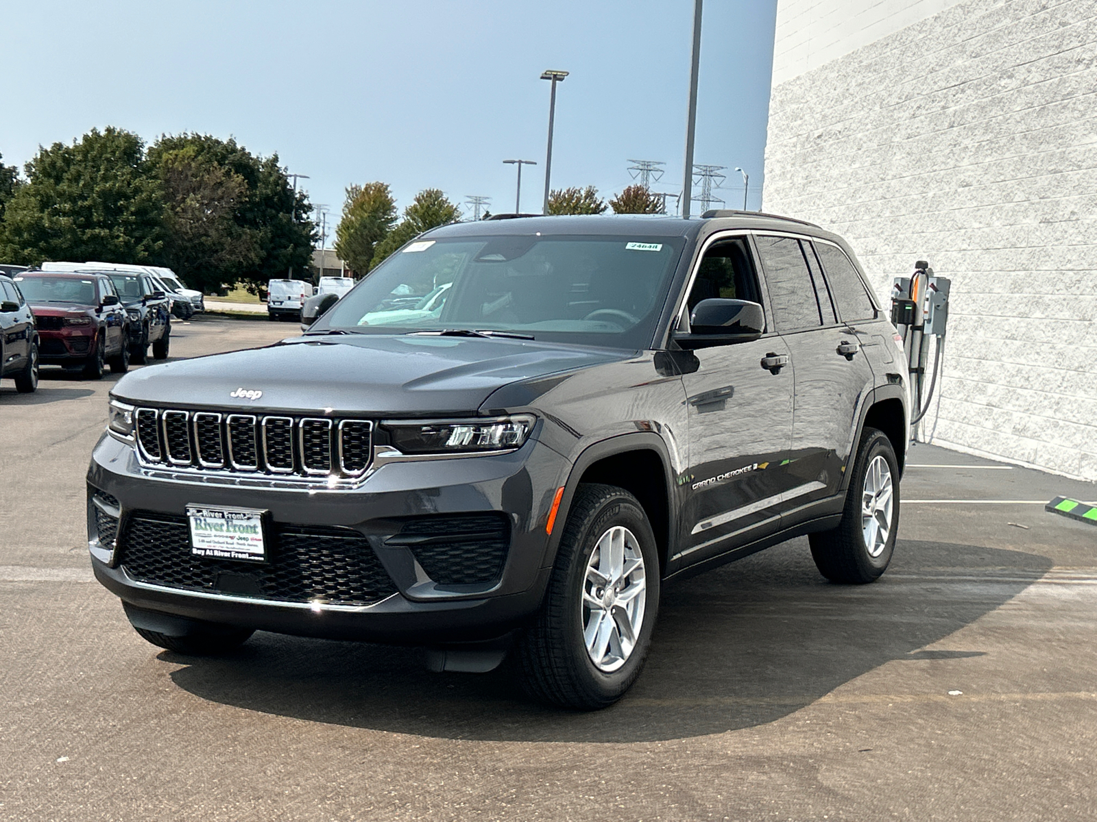 2024 Jeep Grand Cherokee Laredo 4