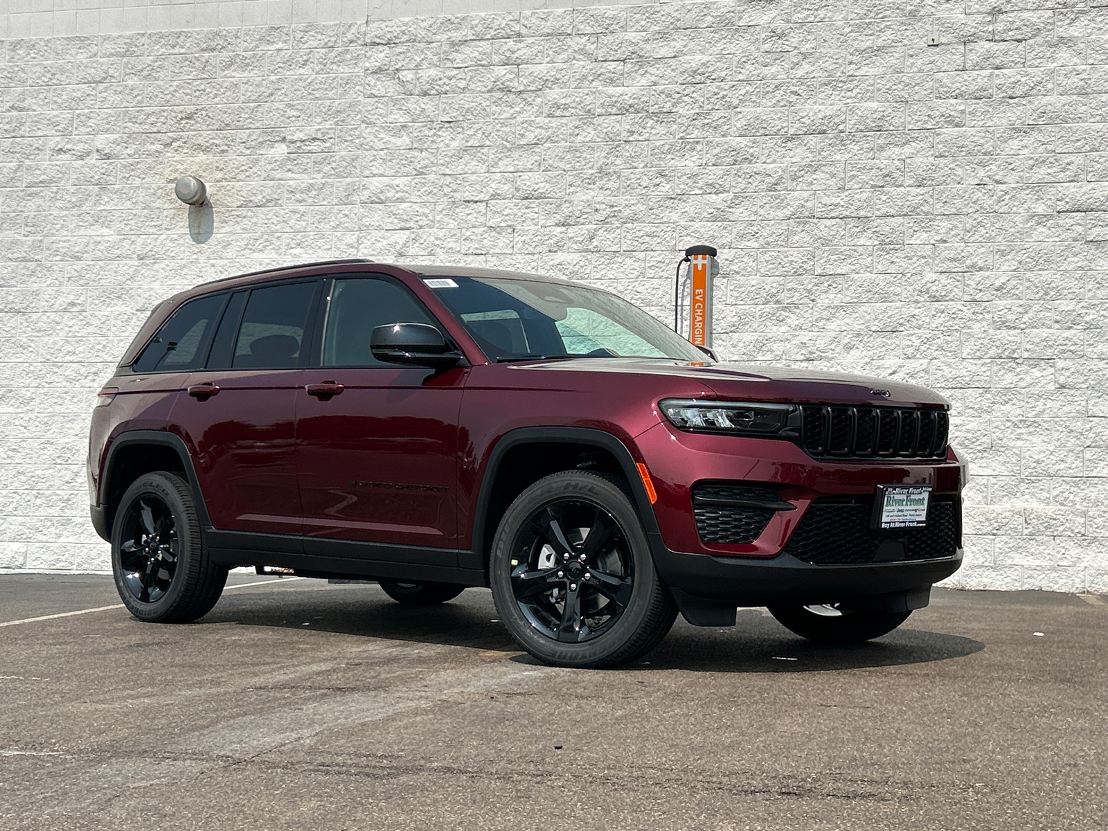 2024 Jeep Grand Cherokee Altitude X 1