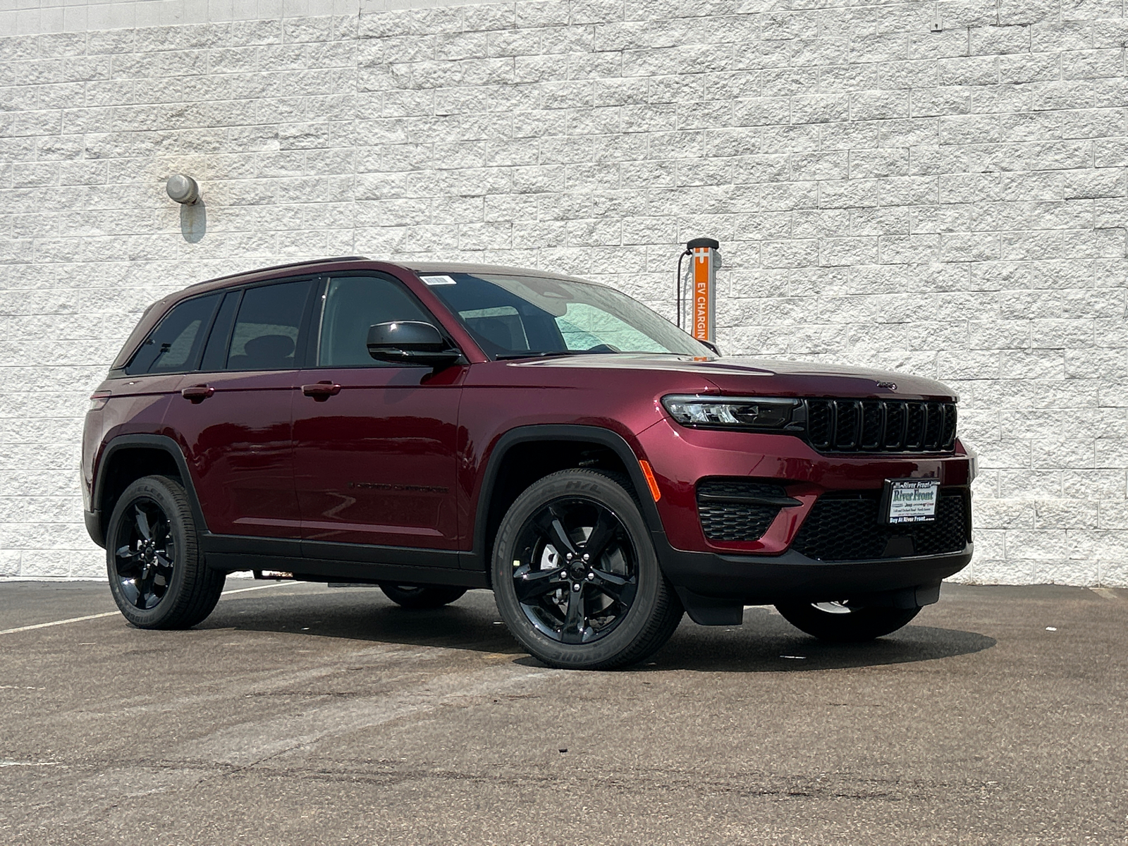 2024 Jeep Grand Cherokee Altitude X 2