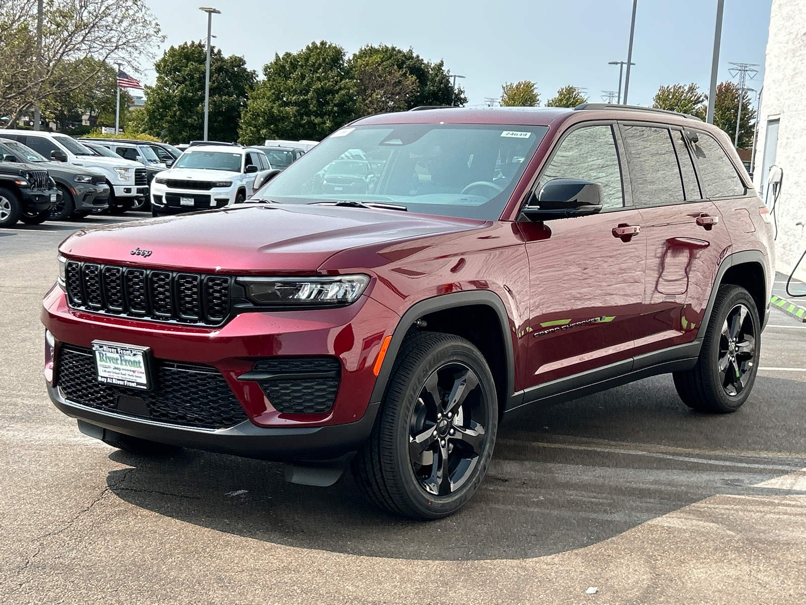 2024 Jeep Grand Cherokee Altitude X 4