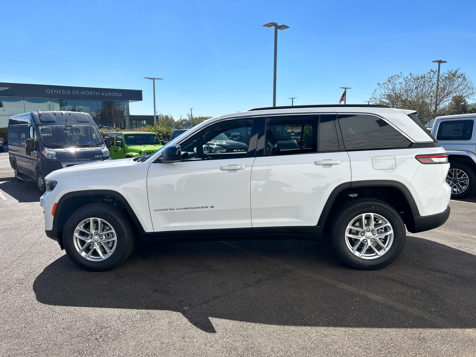 2024 Jeep Grand Cherokee Laredo 5