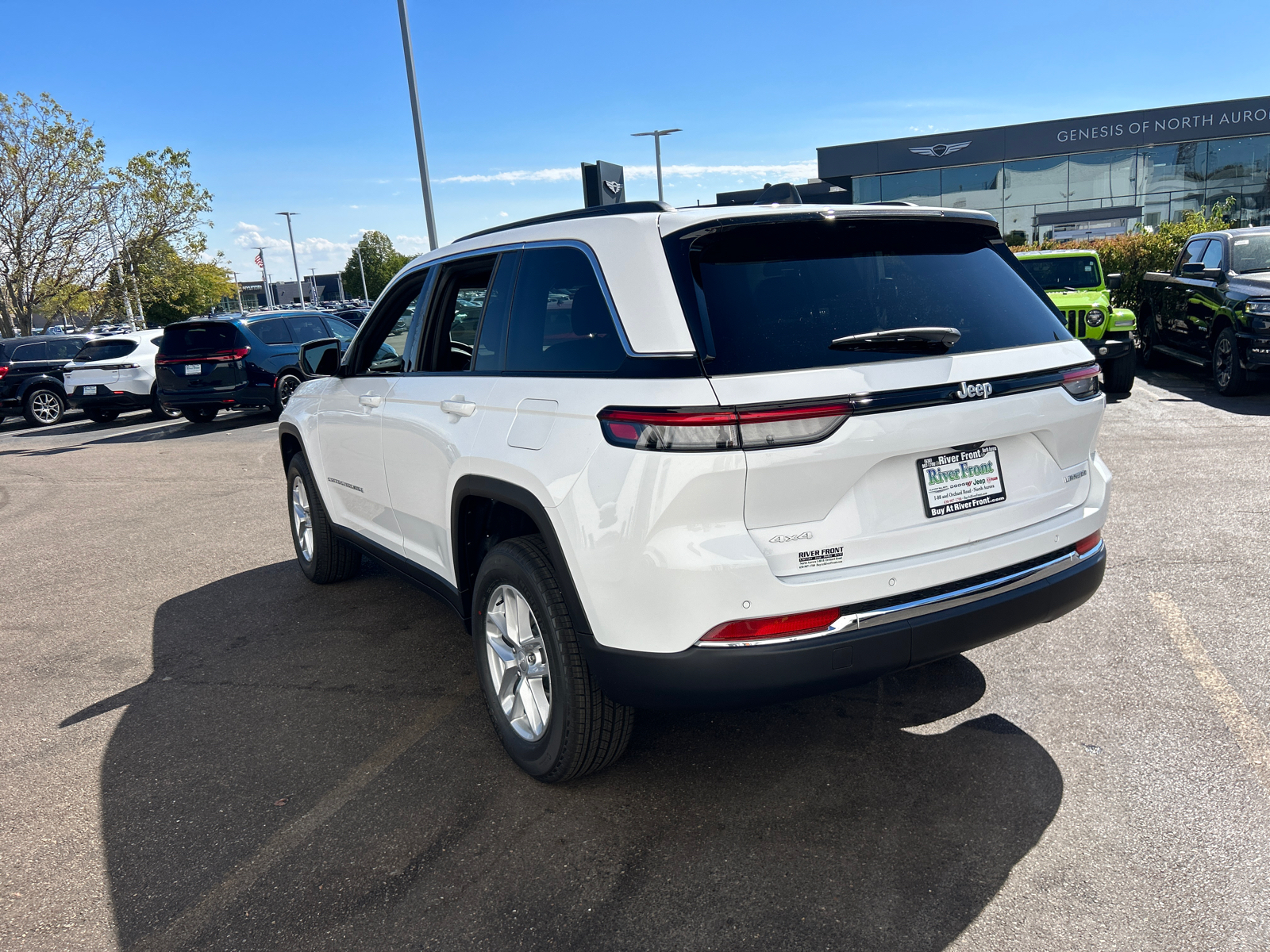 2024 Jeep Grand Cherokee Laredo 6