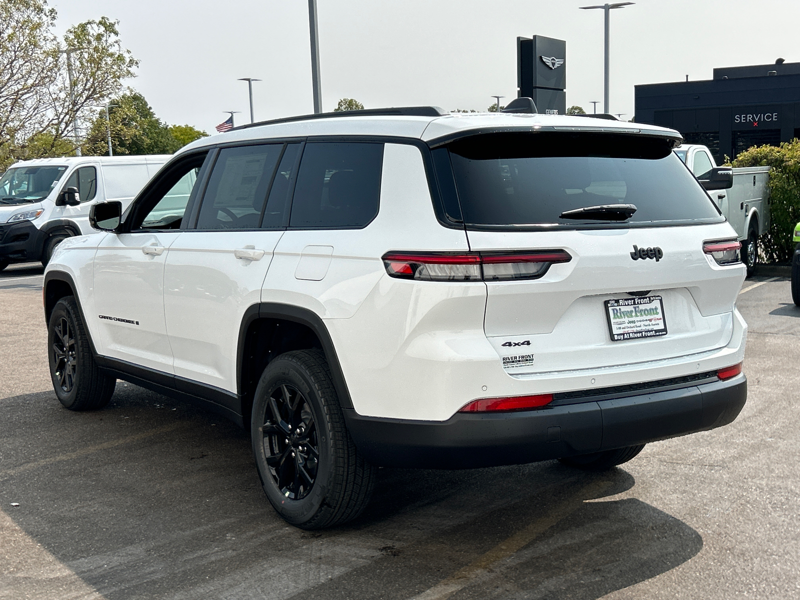 2024 Jeep Grand Cherokee L Altitude 6