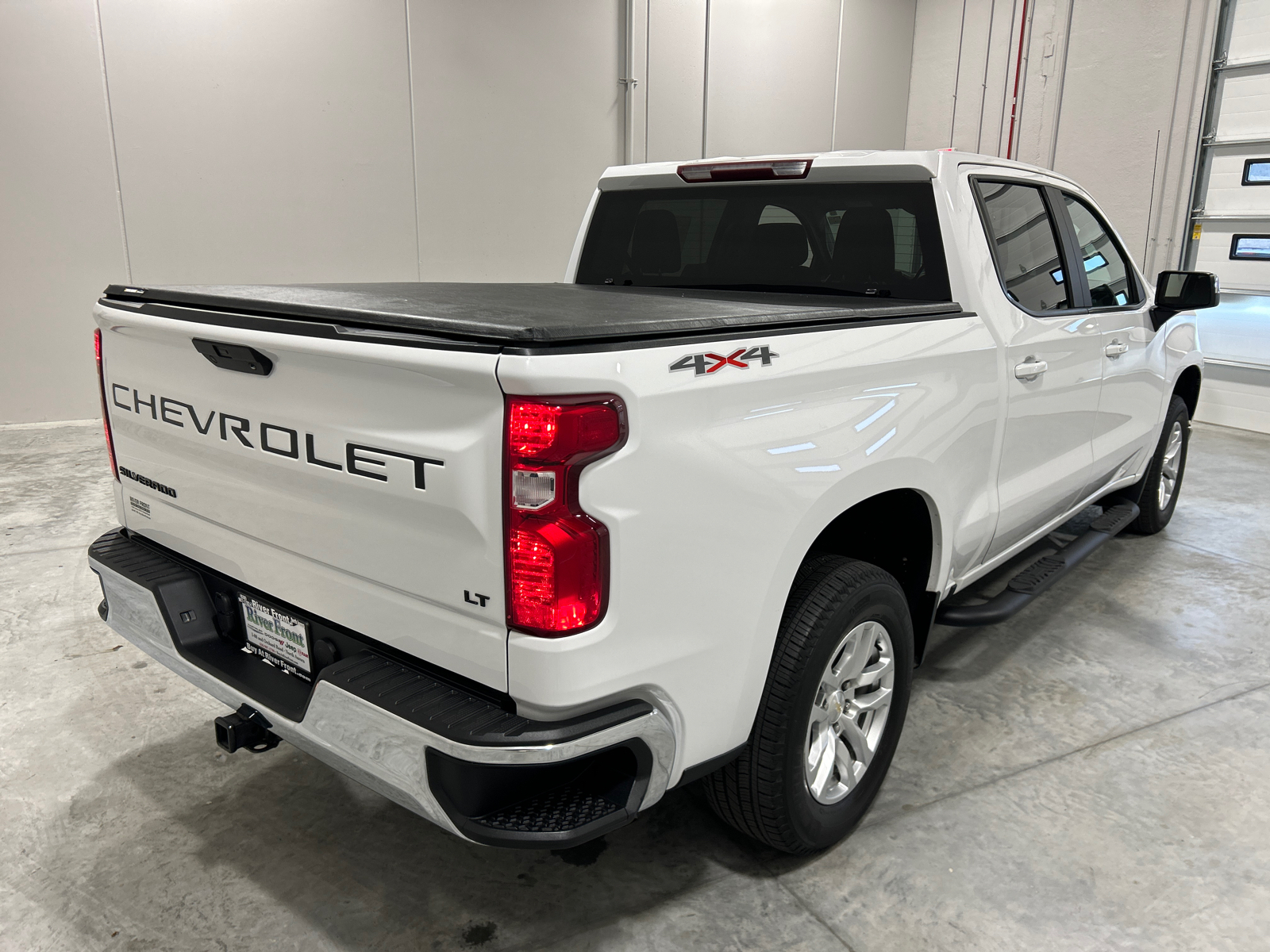 2021 Chevrolet Silverado 1500 LT 6