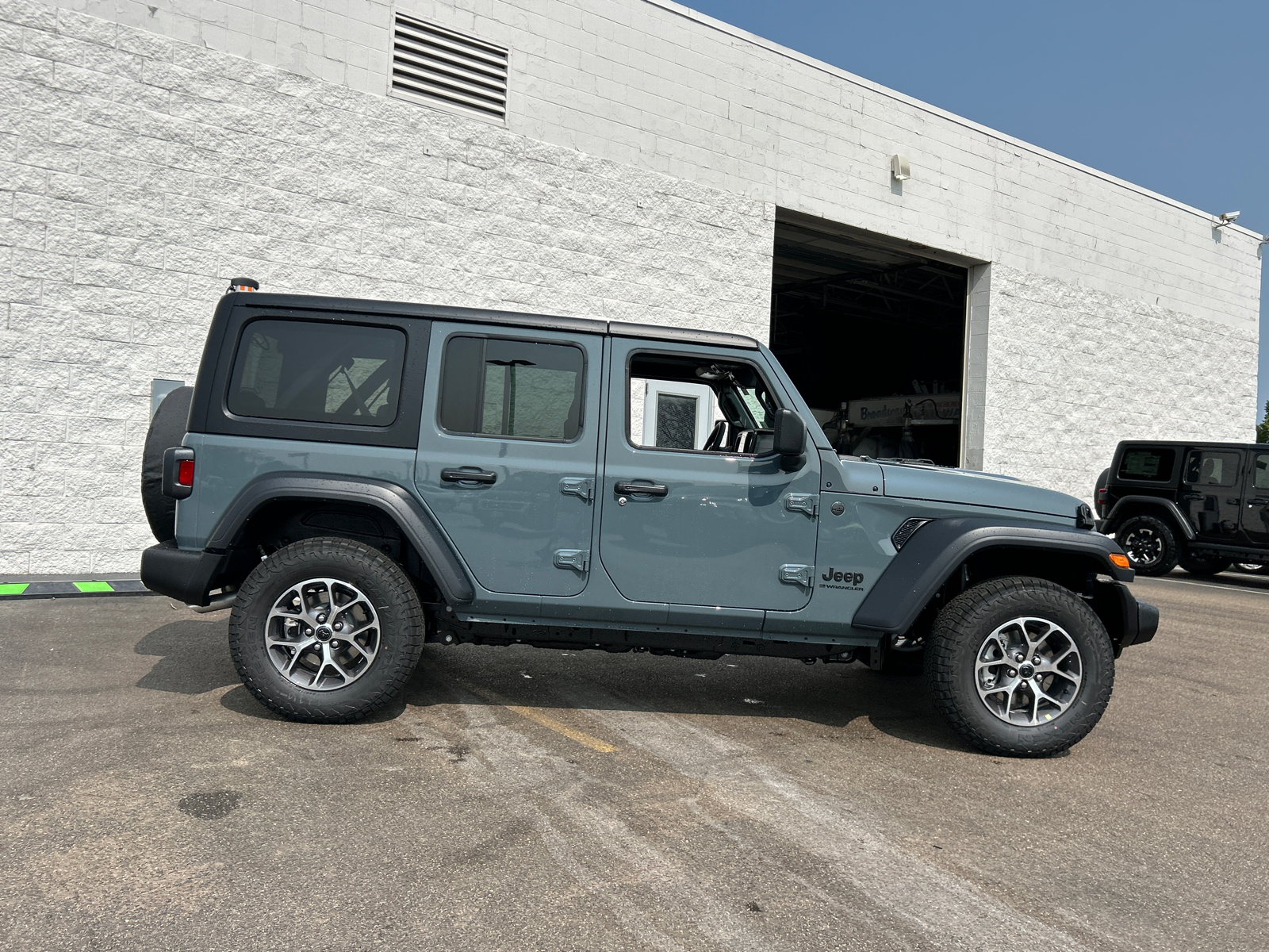 2024 Jeep Wrangler Sport S 9