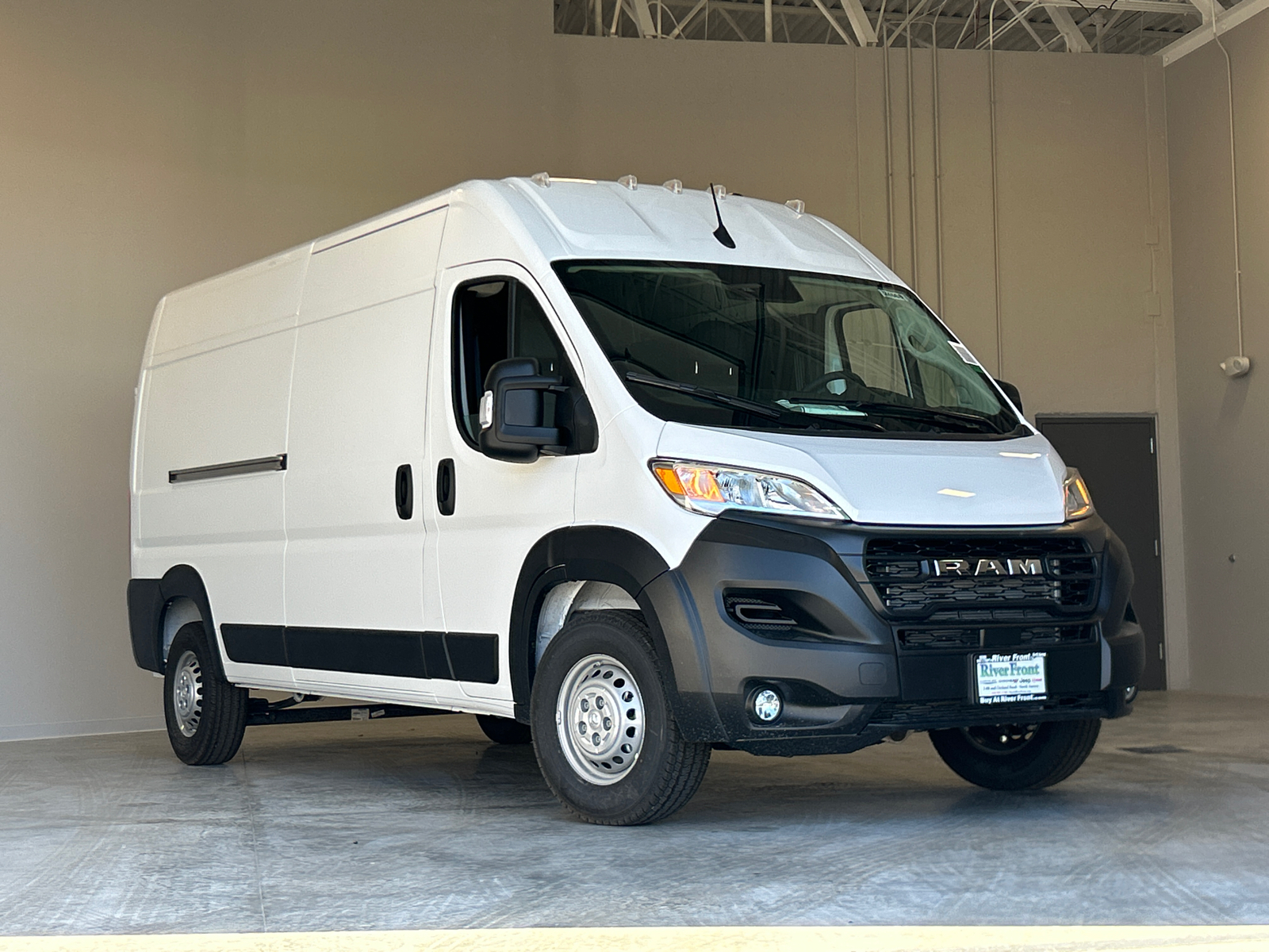 2024 Ram ProMaster 2500 High Roof 1