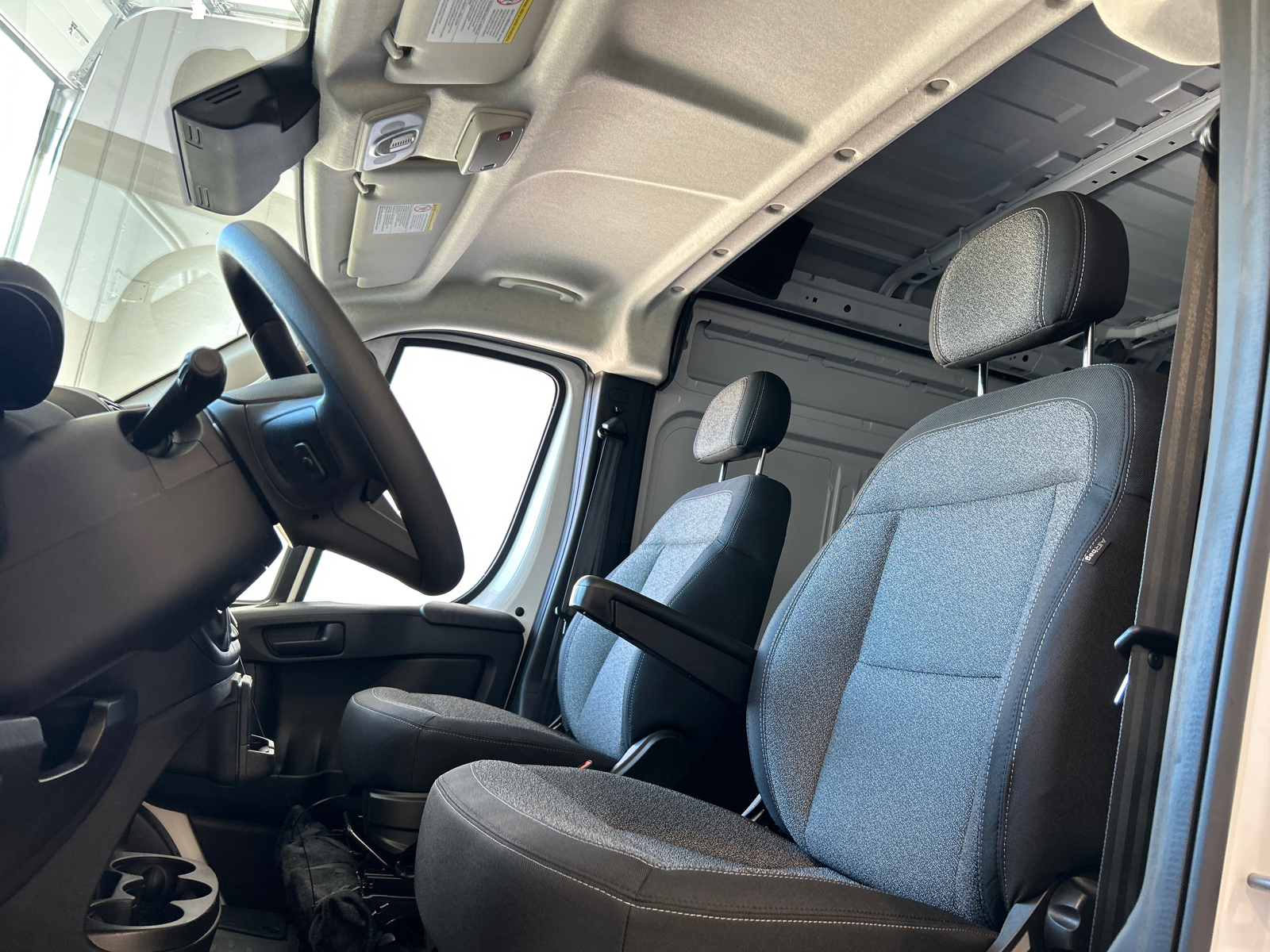 2024 Ram ProMaster 2500 High Roof 25